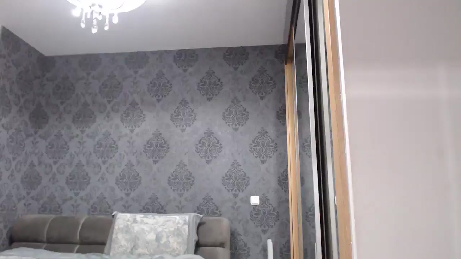 Gallery image thumbnail from Anayys's myfreecams stream on, 04/15/2025, 22:41 image 13 of 20