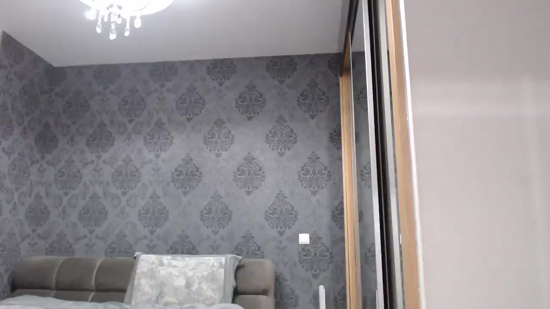 Gallery image thumbnail from Anayys's myfreecams stream on, 04/15/2025, 22:41 image 11 of 20
