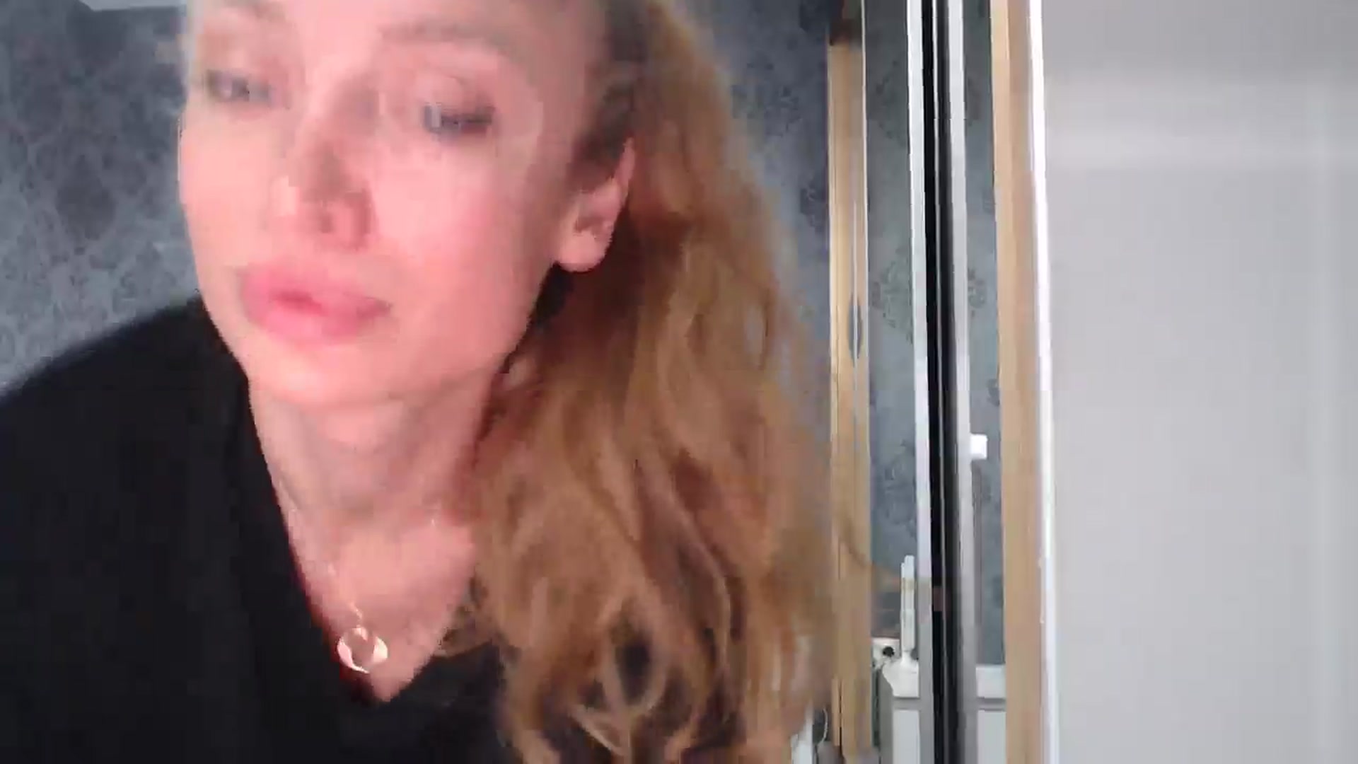 Gallery image thumbnail from Anayys's myfreecams stream on, 04/17/2025, 01:23 image 15 of 20