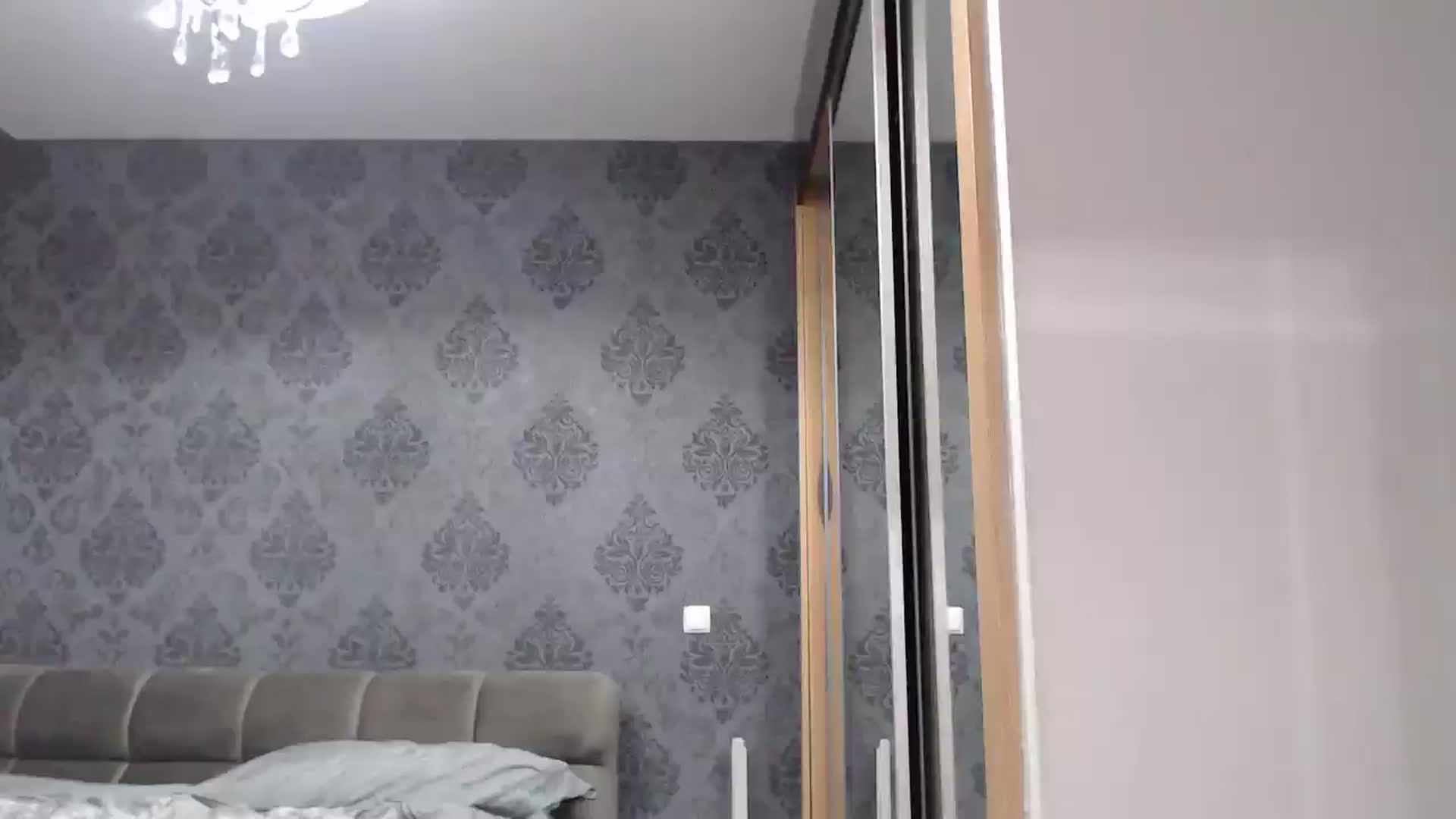 Gallery image thumbnail from Anayys's myfreecams stream on, 04/17/2025, 01:23 image 9 of 20