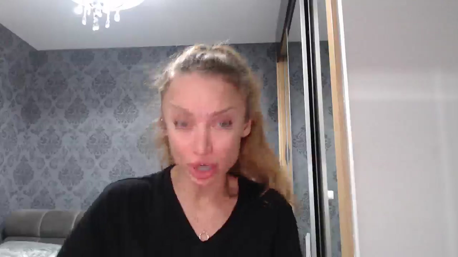 Gallery image thumbnail from Anayys's myfreecams stream on, 04/17/2025, 01:23 image 14 of 20