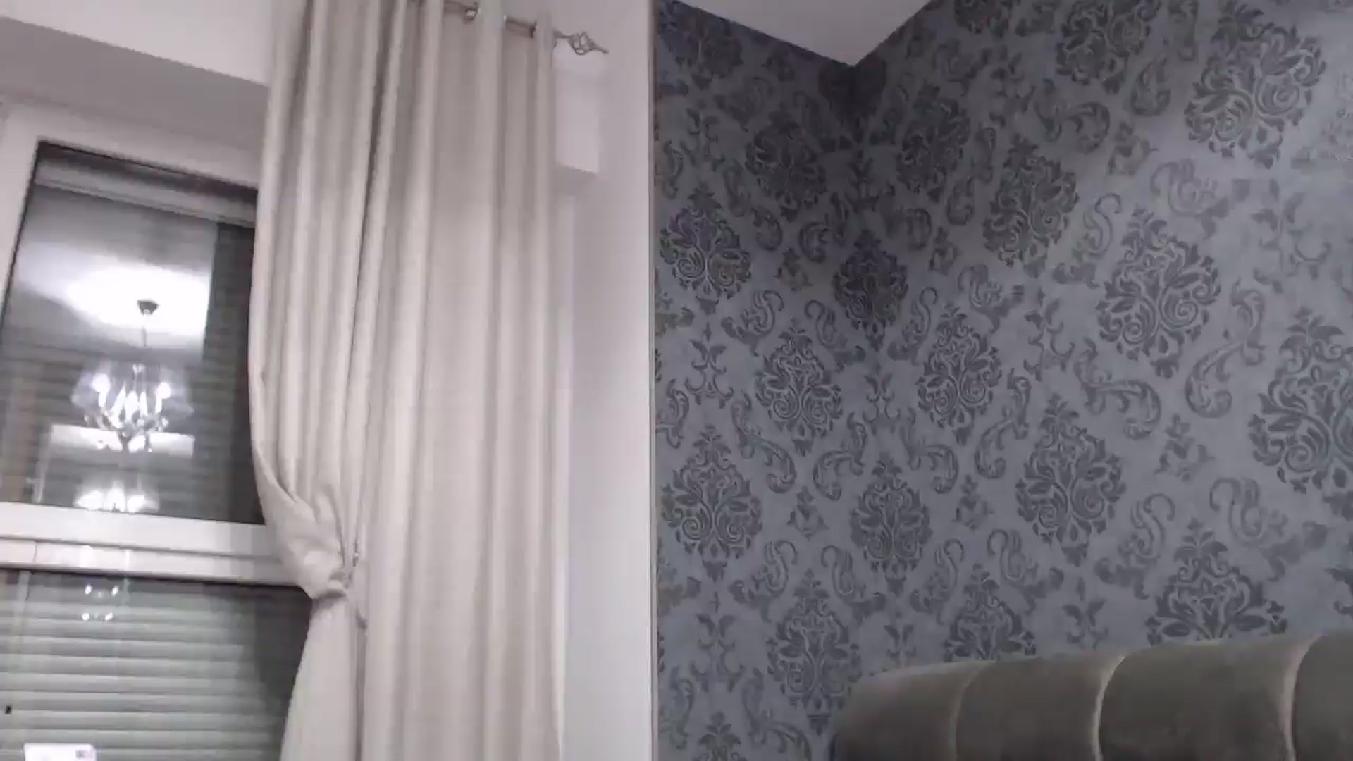Gallery image thumbnail from Anayys's myfreecams stream on, 04/18/2025, 24:01 image 19 of 20