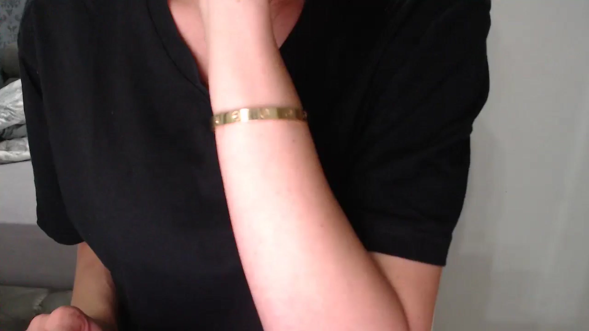 Gallery image thumbnail from Anayys's myfreecams stream on, 04/18/2025, 01:27 image 20 of 20