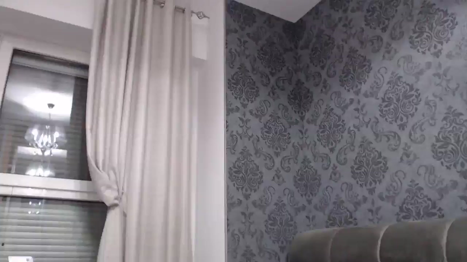 Gallery image thumbnail from Anayys's myfreecams stream on, 04/18/2025, 01:27 image 3 of 20