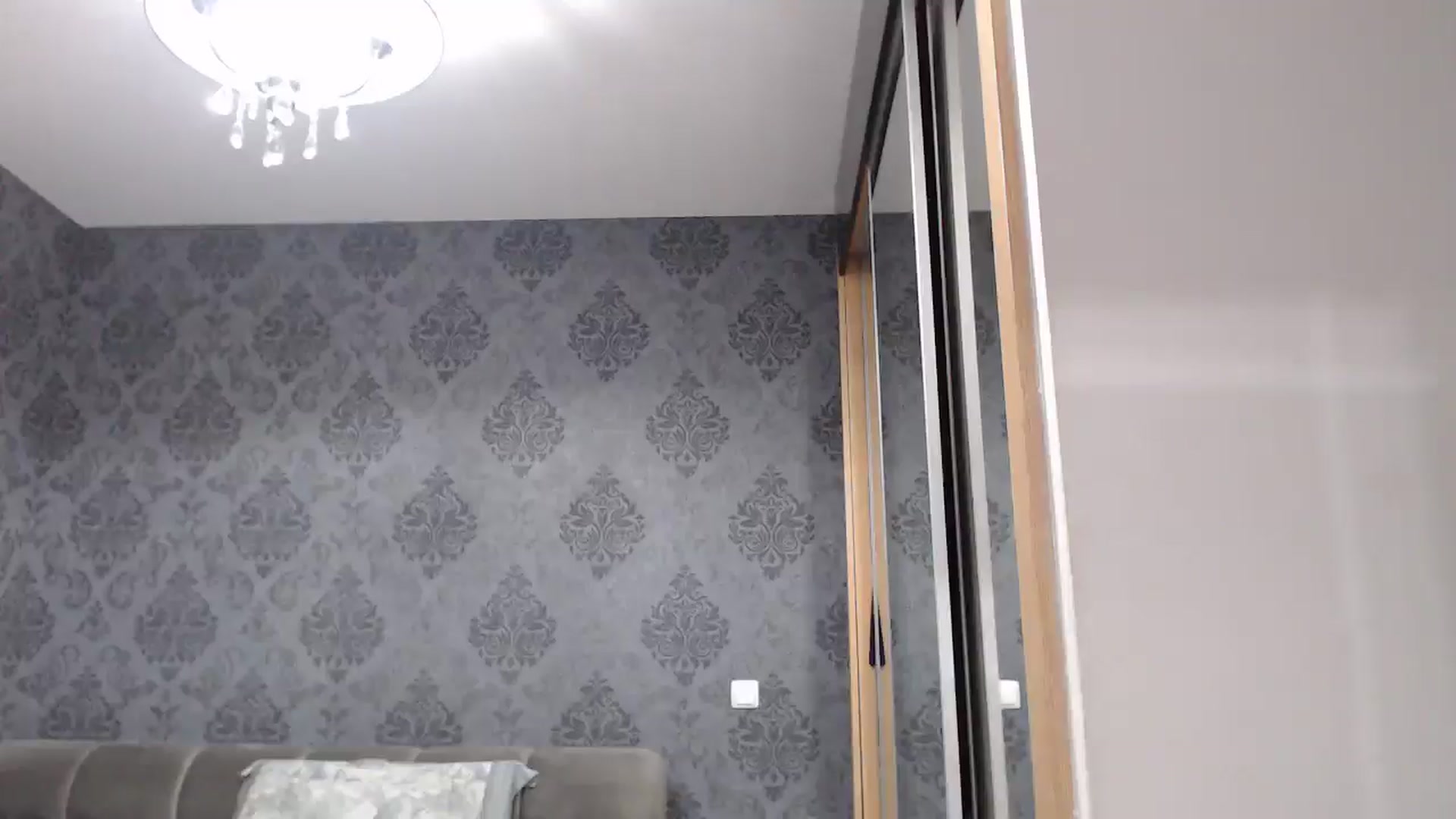 Gallery image thumbnail from Anayys's myfreecams stream on, 04/21/2025, 19:27 image 20 of 20