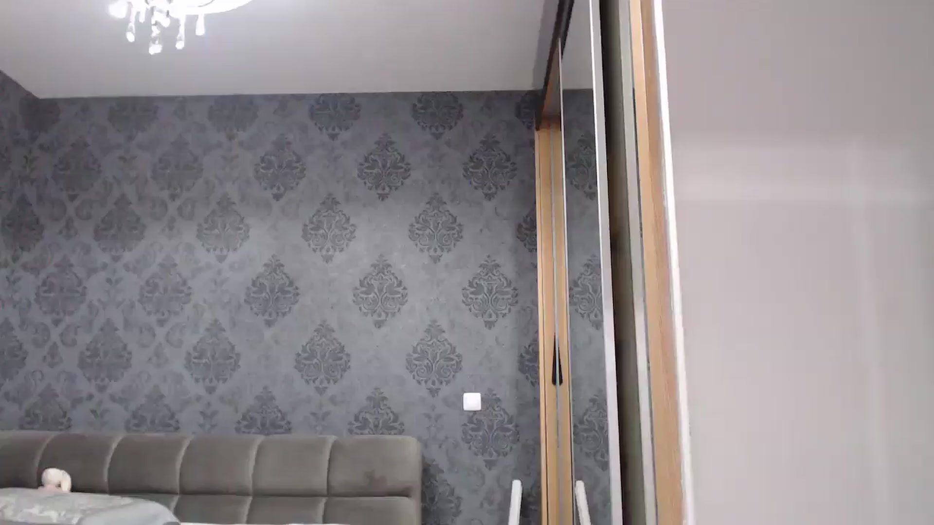 Gallery image thumbnail from Anayys's myfreecams stream on, 04/22/2025, 22:46 image 8 of 20