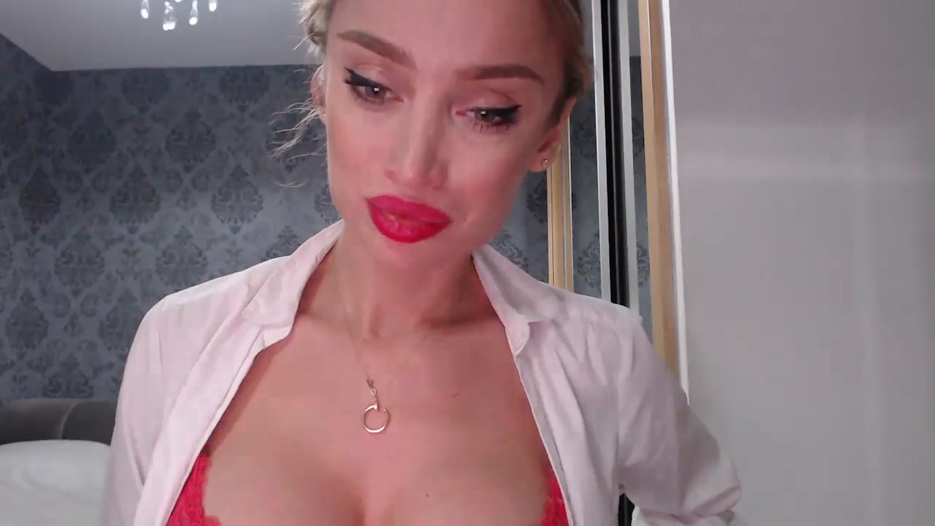 Gallery image thumbnail from Anayys's myfreecams stream on, 04/26/2025, 17:08 image 6 of 20