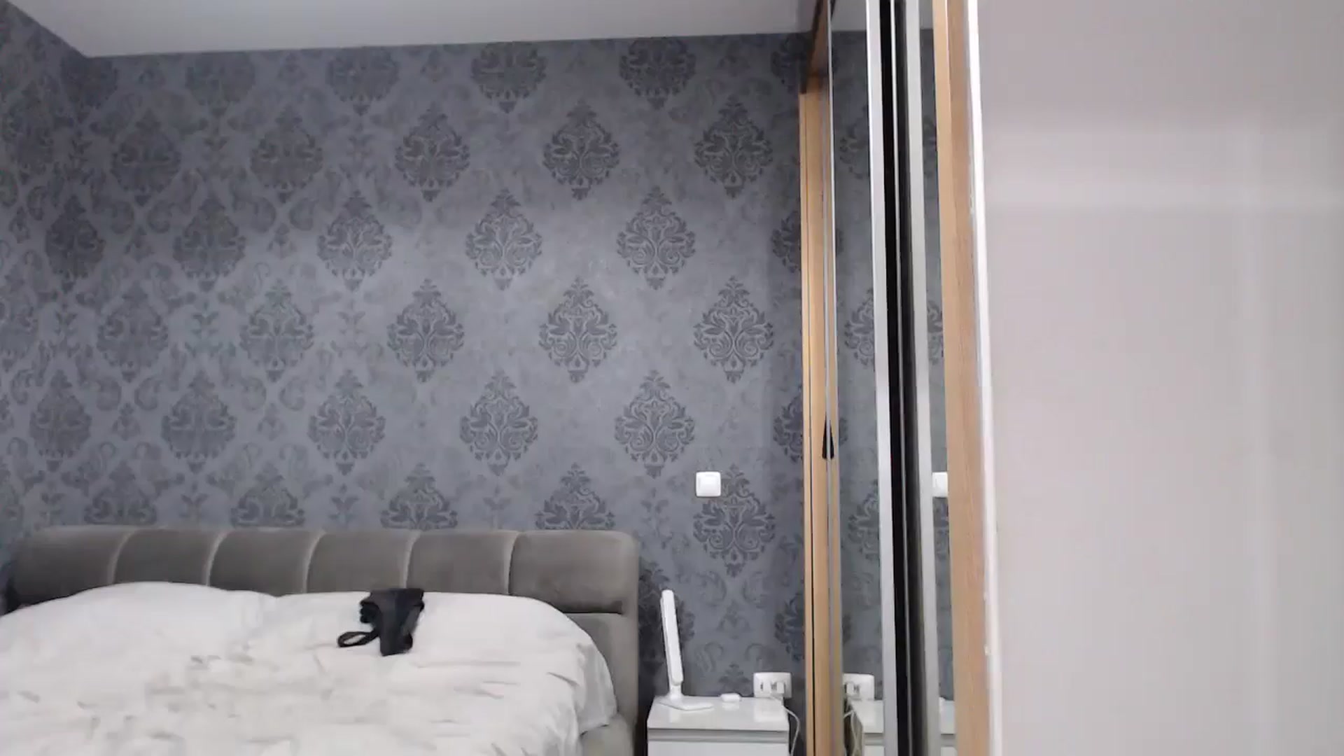 Gallery image thumbnail from Anayys's myfreecams stream on, 04/29/2025, 23:12 image 1 of 20