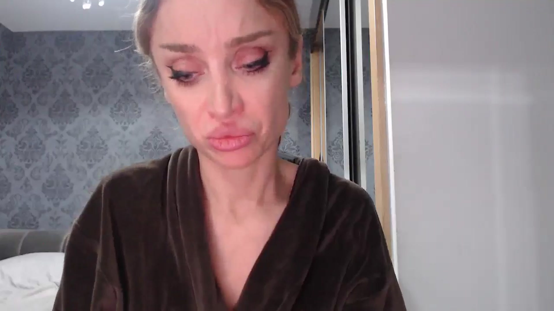Gallery image thumbnail from Anayys's myfreecams stream on, 04/30/2025, 23:52 image 12 of 20