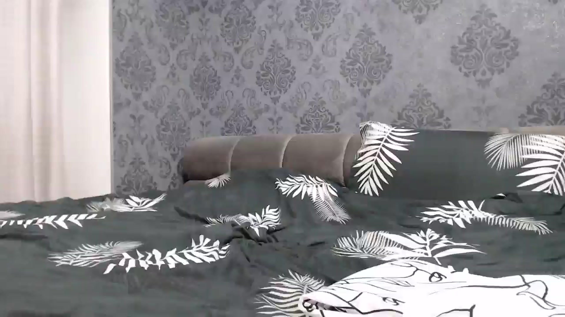 Gallery image thumbnail from Anayys's myfreecams stream on, 05/04/2025, 02:01 image 6 of 20