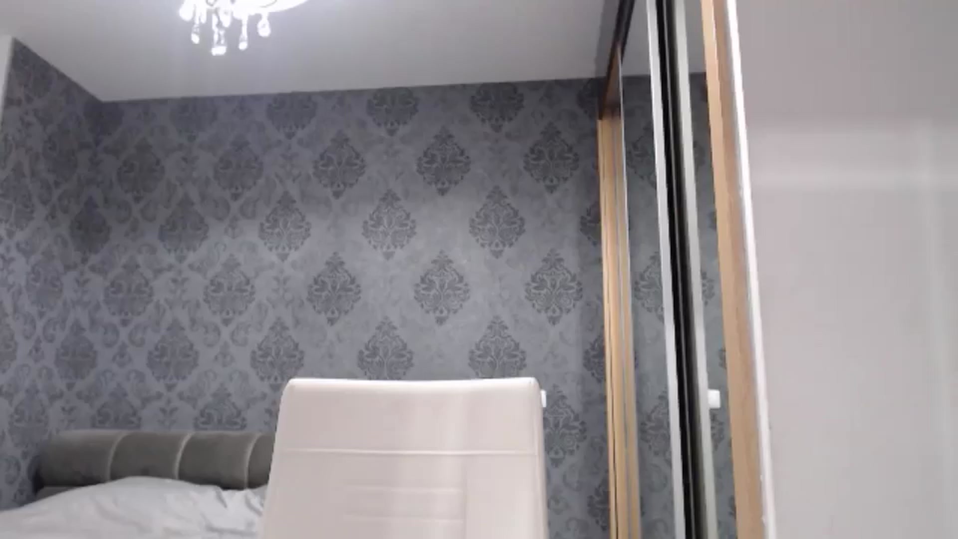 Gallery image thumbnail from Anayys's myfreecams stream on, 05/13/2025, 22:16 image 18 of 20