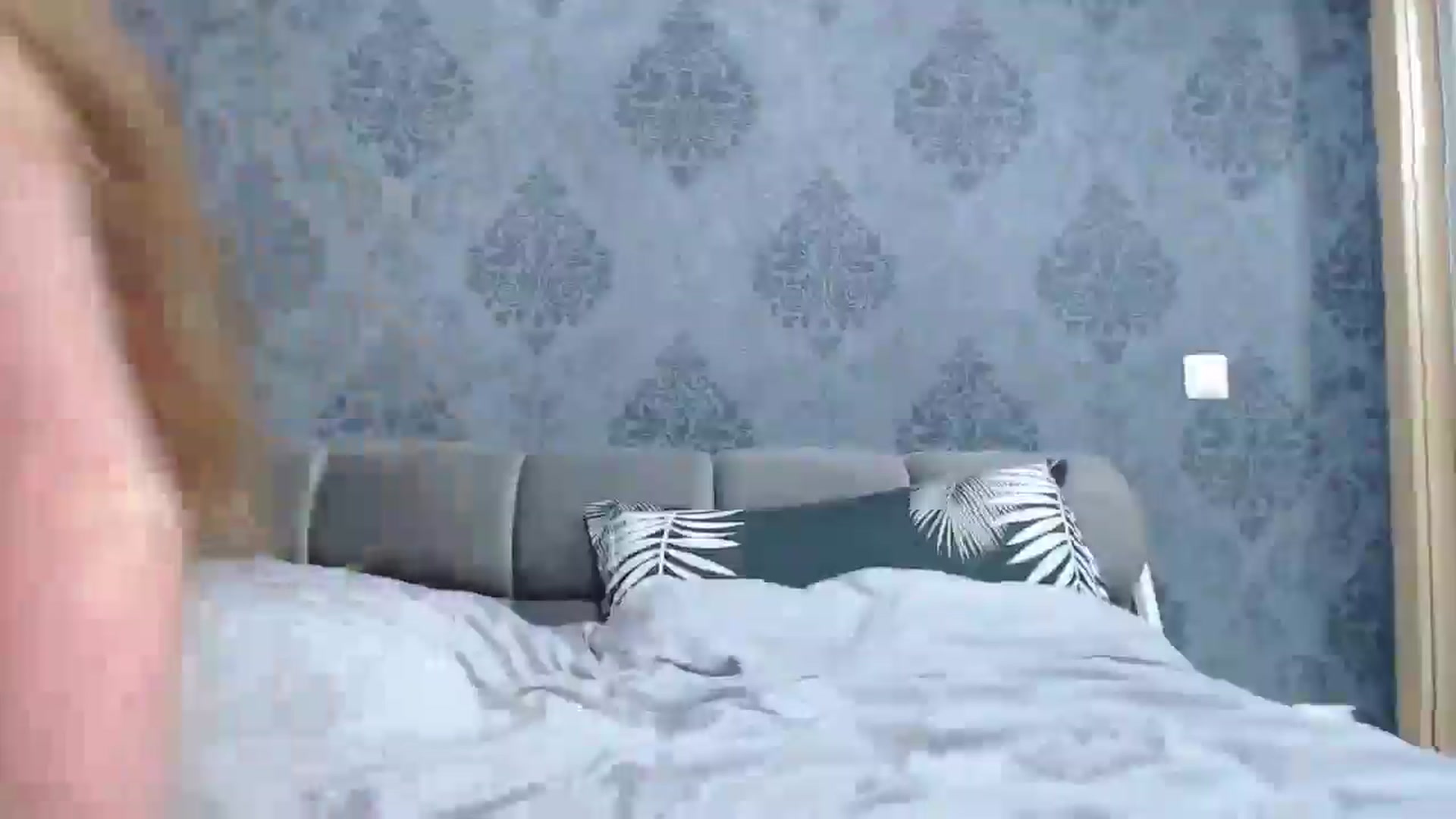 Gallery image thumbnail from Anayys's myfreecams stream on, 05/13/2025, 23:31 image 7 of 20
