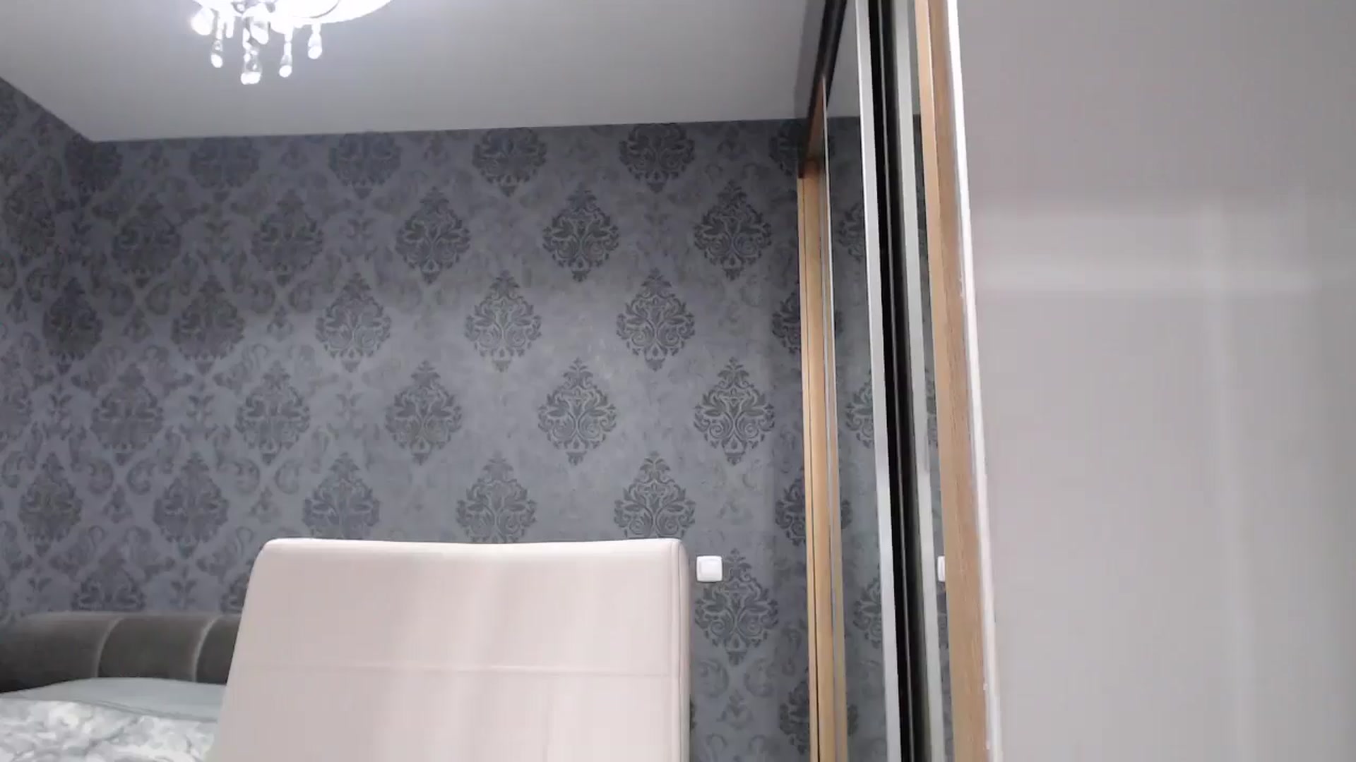 Gallery image thumbnail from Anayys's myfreecams stream on, 05/19/2025, 19:30 image 1 of 20