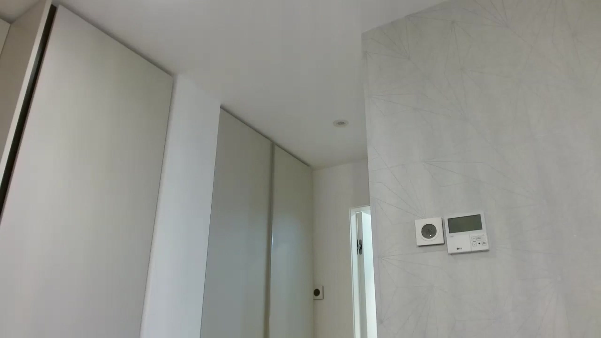 Gallery image thumbnail from Anayys's myfreecams stream on, 05/25/2025, 12:02 image 12 of 20