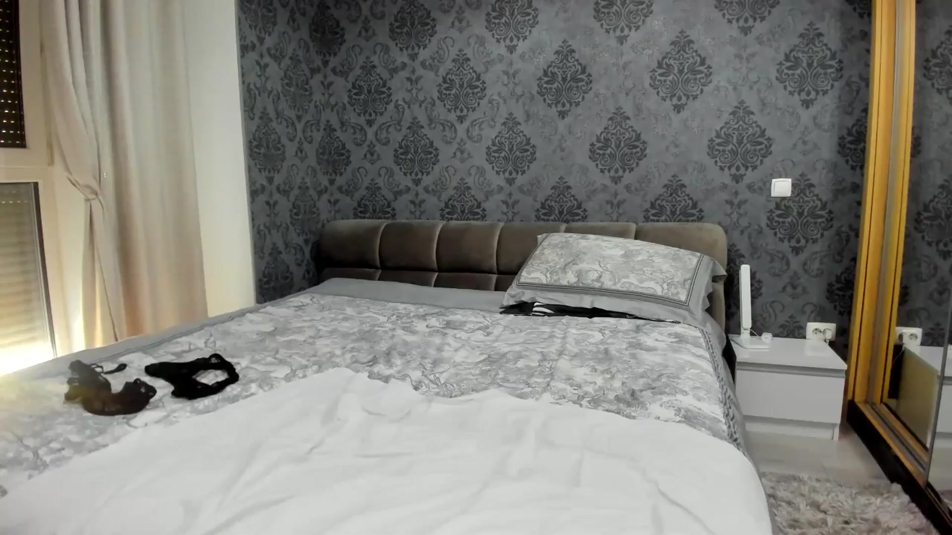 Gallery image thumbnail from Anayys's myfreecams stream on, 05/31/2025, 11:31 image 14 of 20