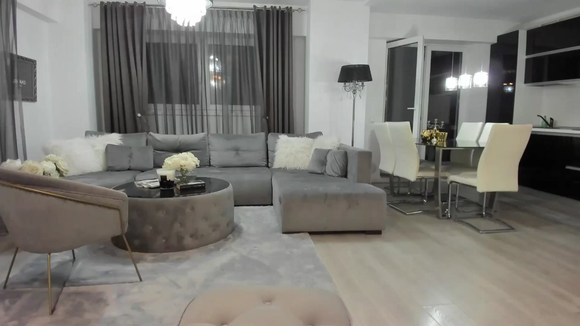 Gallery image thumbnail from Anayys's myfreecams stream on, 06/06/2025, 23:51 image 13 of 20