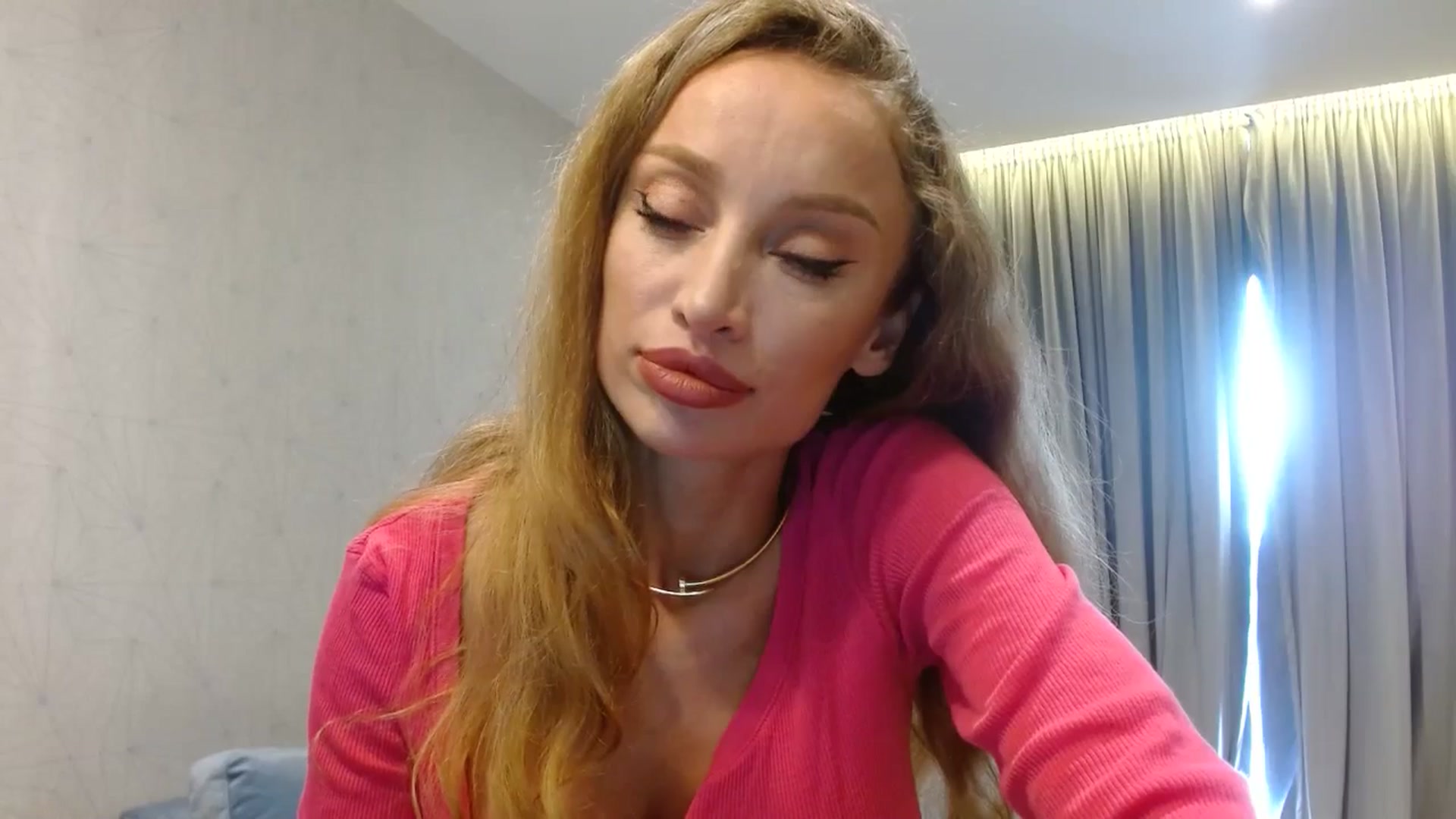 Gallery image thumbnail from Anayys's myfreecams stream on, 06/13/2025, 14:18 image 4 of 20