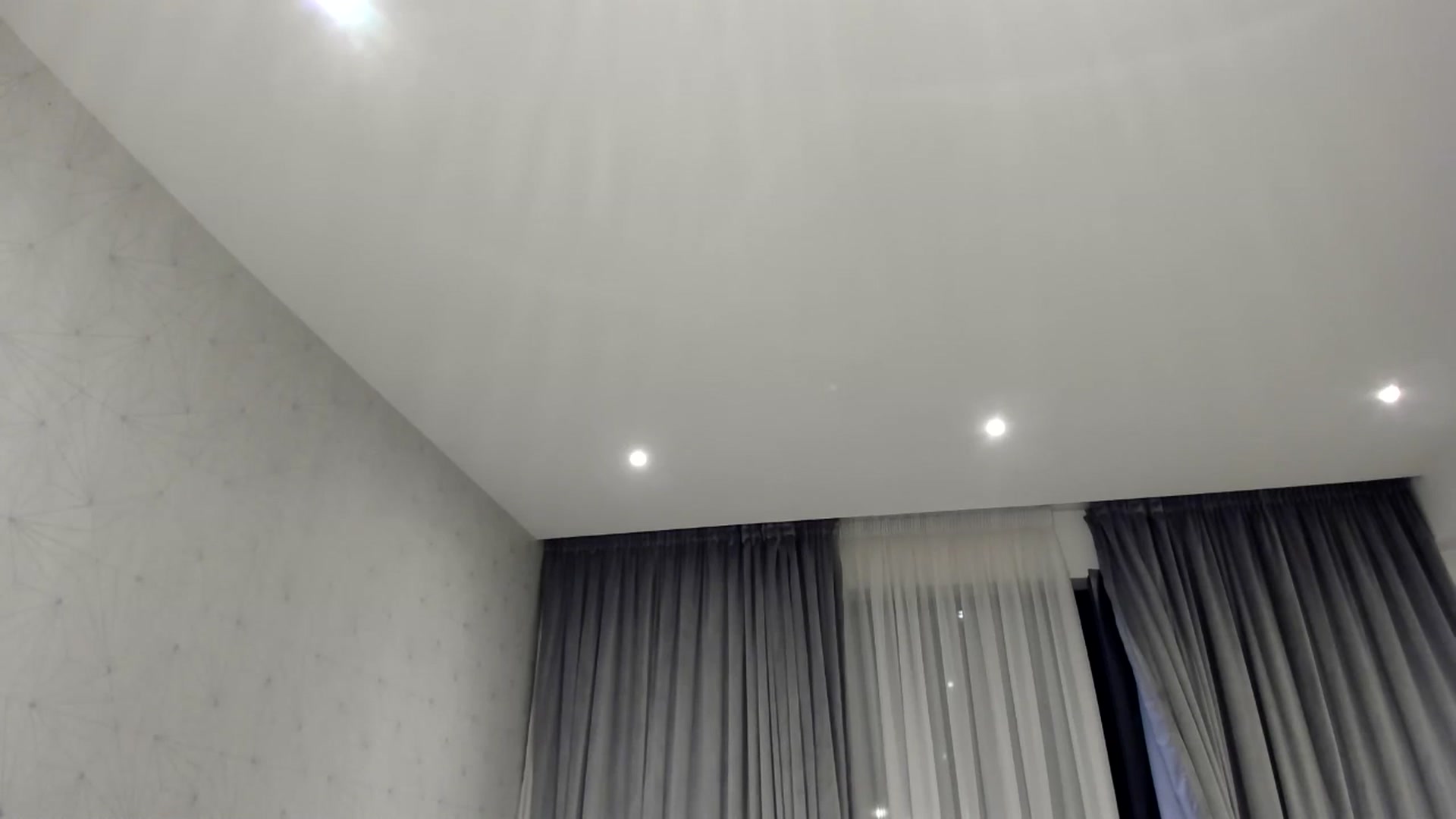 Gallery image thumbnail from Anayys's myfreecams stream on, 06/18/2025, 19:50 image 2 of 20