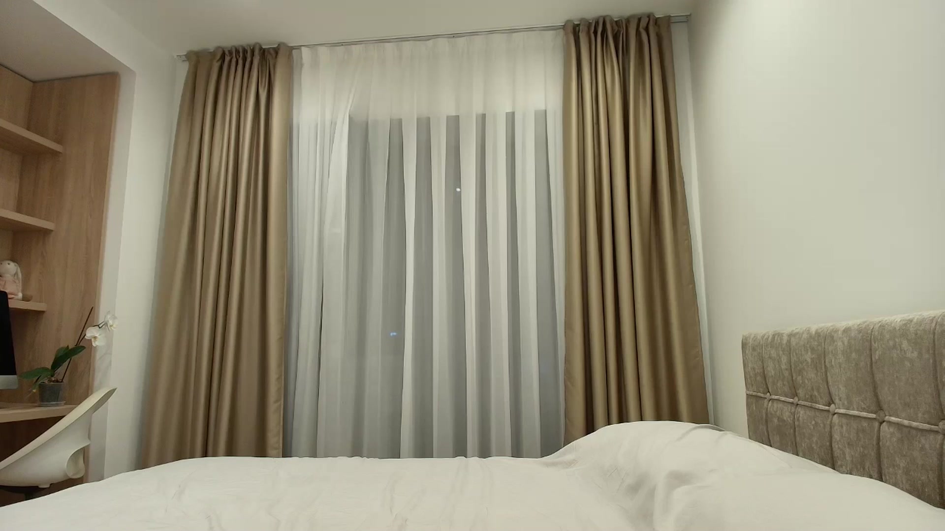 Gallery image thumbnail from Anayys's myfreecams stream on, 07/12/2025, 20:11 image 17 of 20
