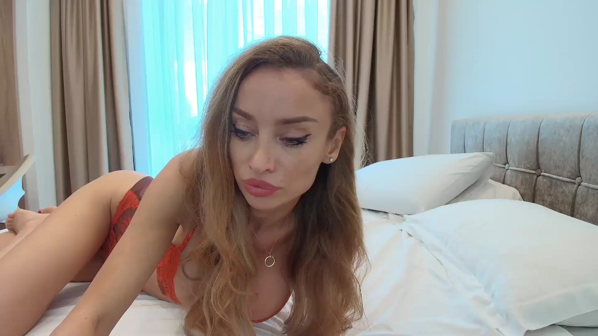 Gallery image thumbnail from Anayys's myfreecams stream on, 07/20/2025, 11:20 image 10 of 20