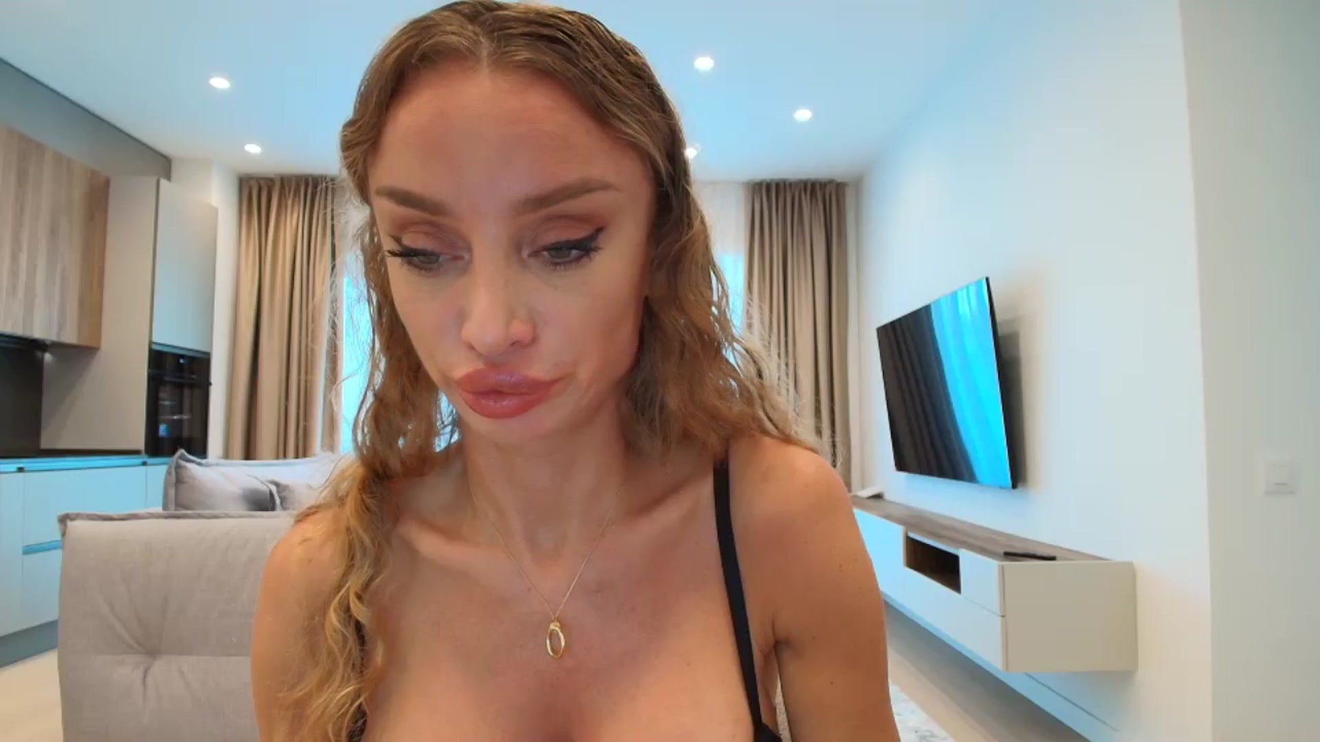Gallery image thumbnail from Anayys's myfreecams stream on, 07/28/2025, 15:48 image 20 of 20