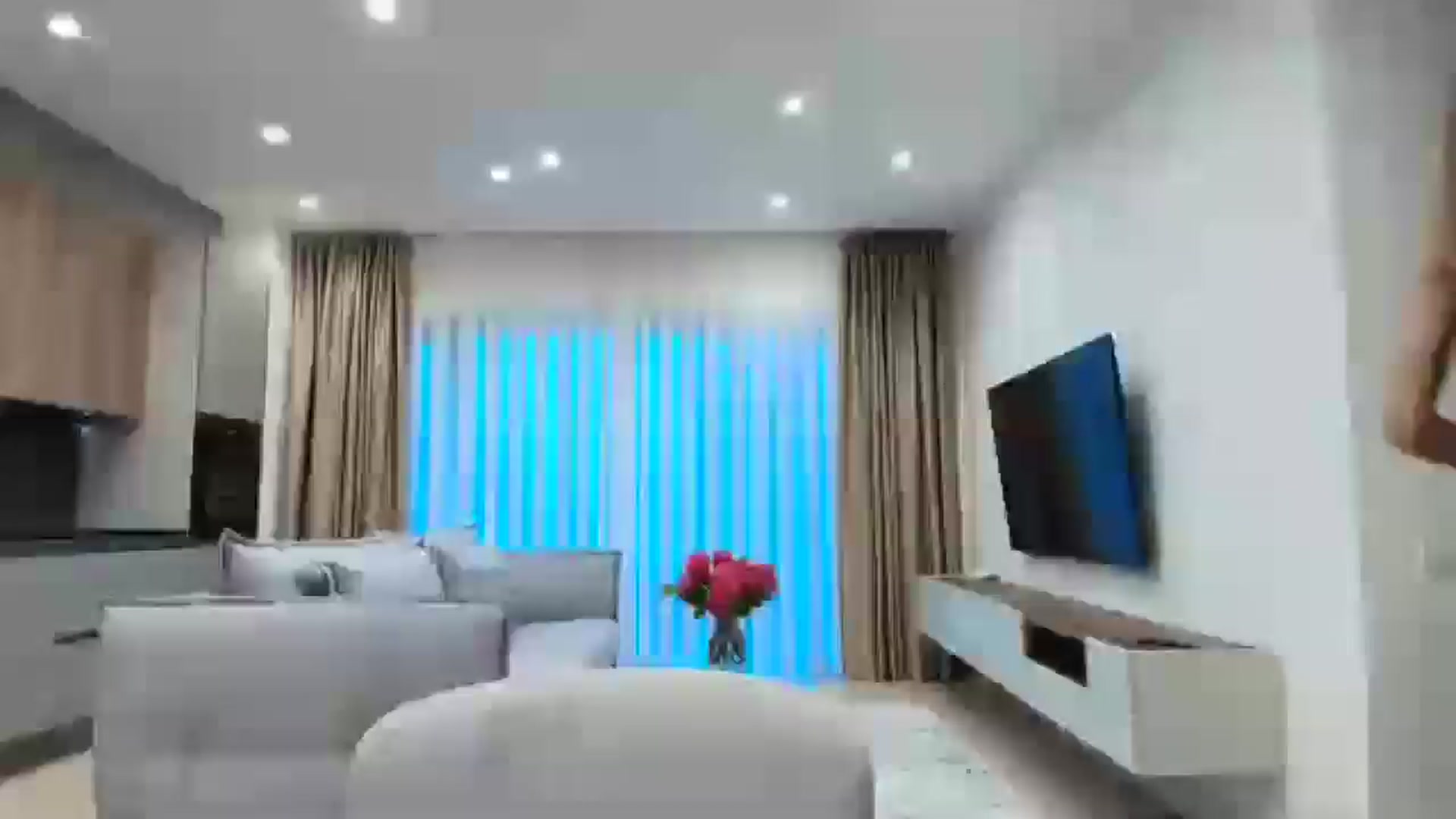 Gallery image thumbnail from Anayys's myfreecams stream on, 07/28/2025, 17:52 image 2 of 20