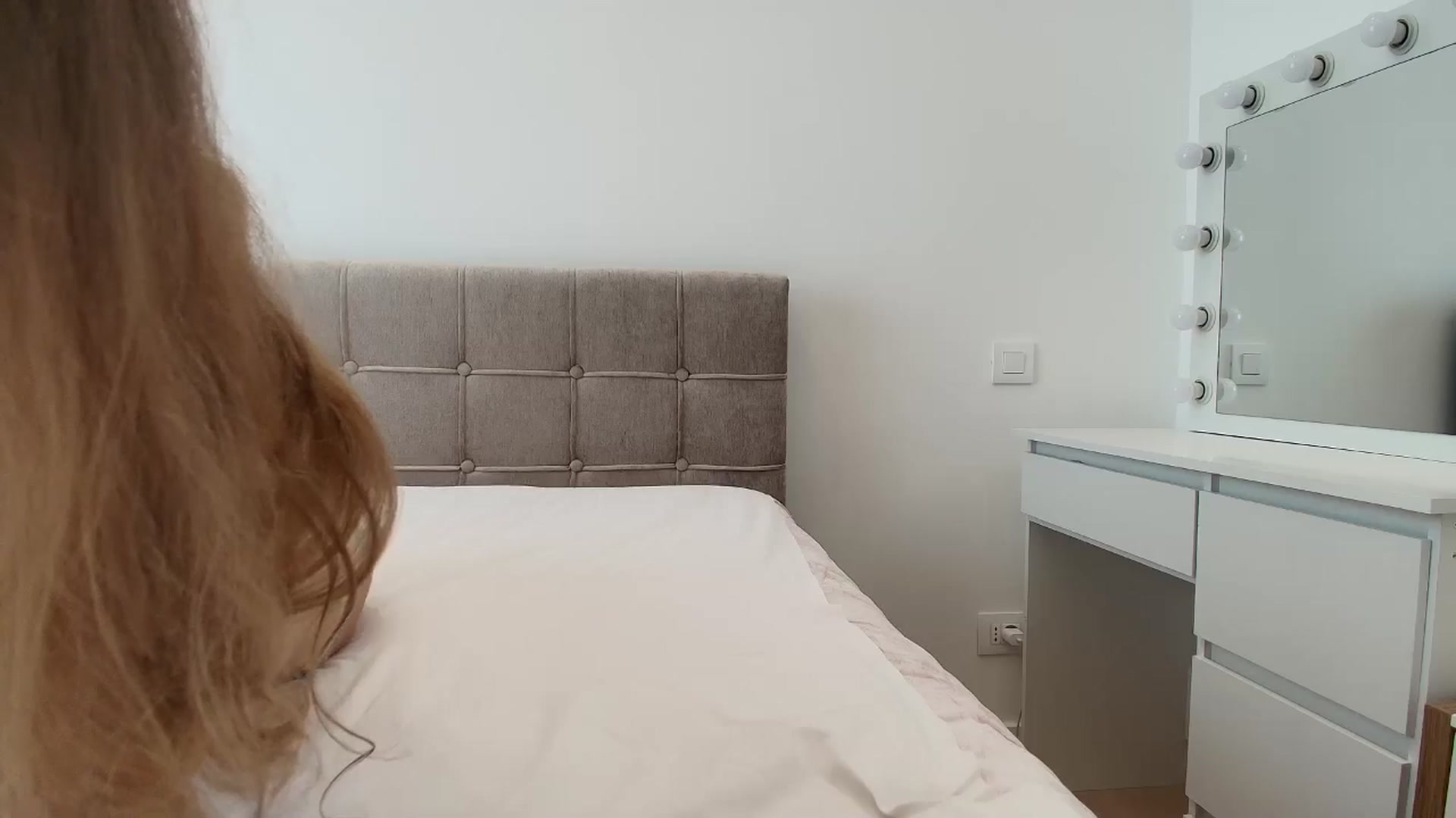 Gallery image thumbnail from Anayys's myfreecams stream on, 08/12/2025, 08:16 image 3 of 20