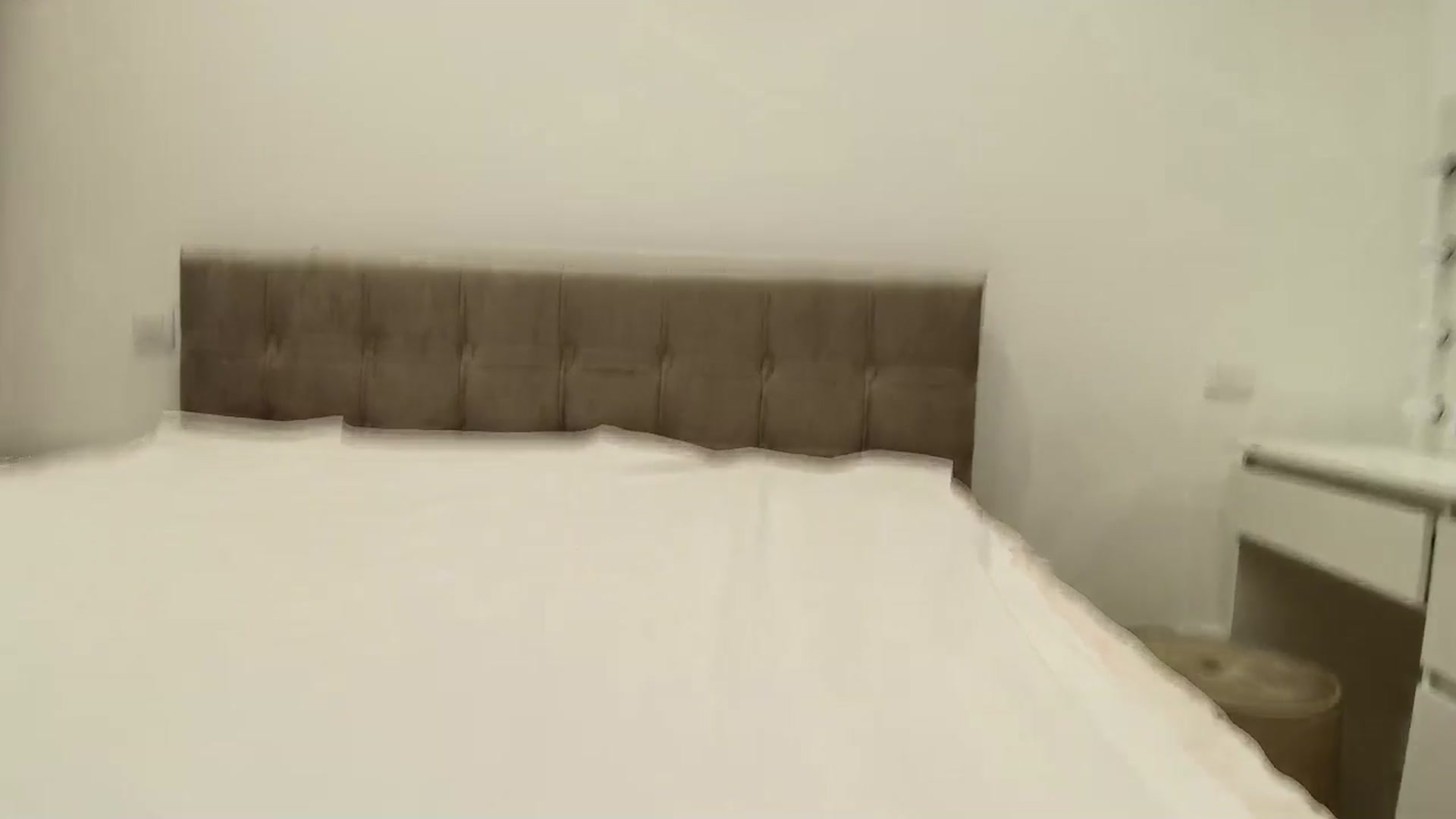 Gallery image thumbnail from Anayys's myfreecams stream on, 08/13/2025, 22:38 image 10 of 20