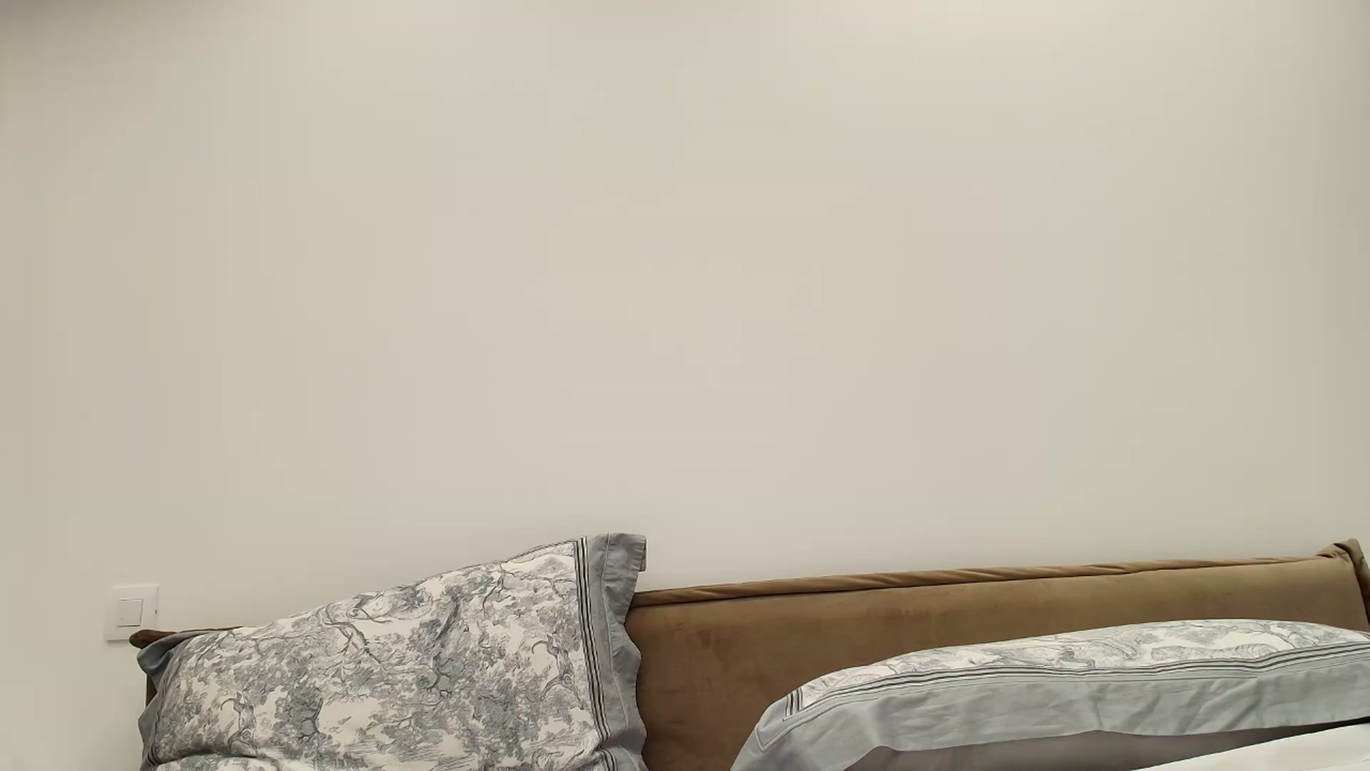 Gallery image thumbnail from Anayys's myfreecams stream on, 08/20/2025, 18:02 image 9 of 20
