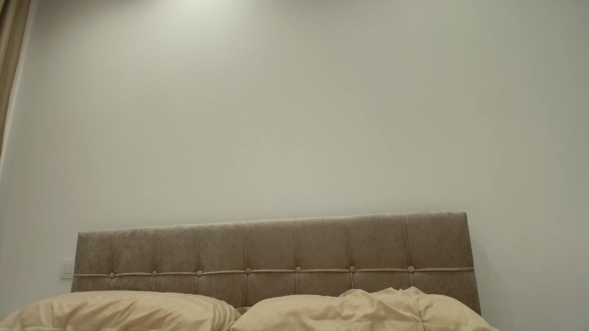 Gallery image thumbnail from Anayys's myfreecams stream on, 08/28/2025, 20:21 image 11 of 20