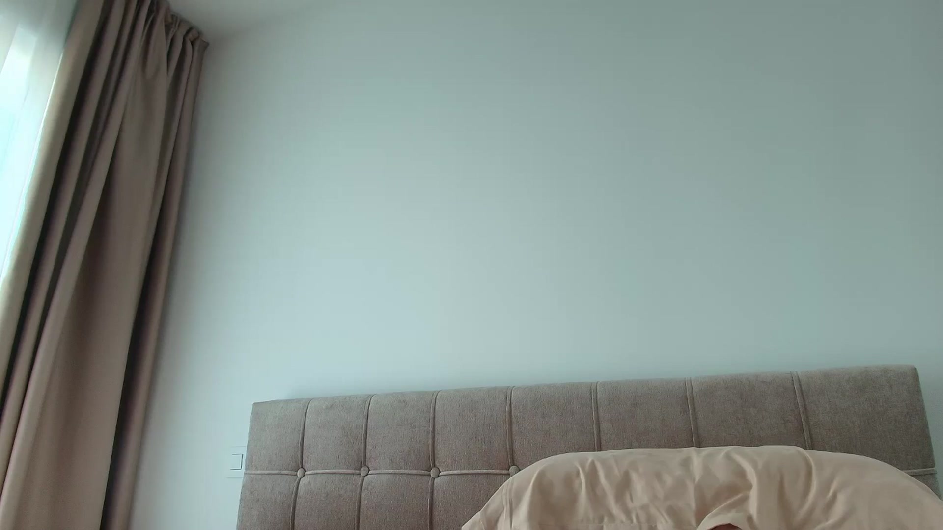 Gallery image thumbnail from Anayys's myfreecams stream on, 08/29/2025, 15:10 image 18 of 20