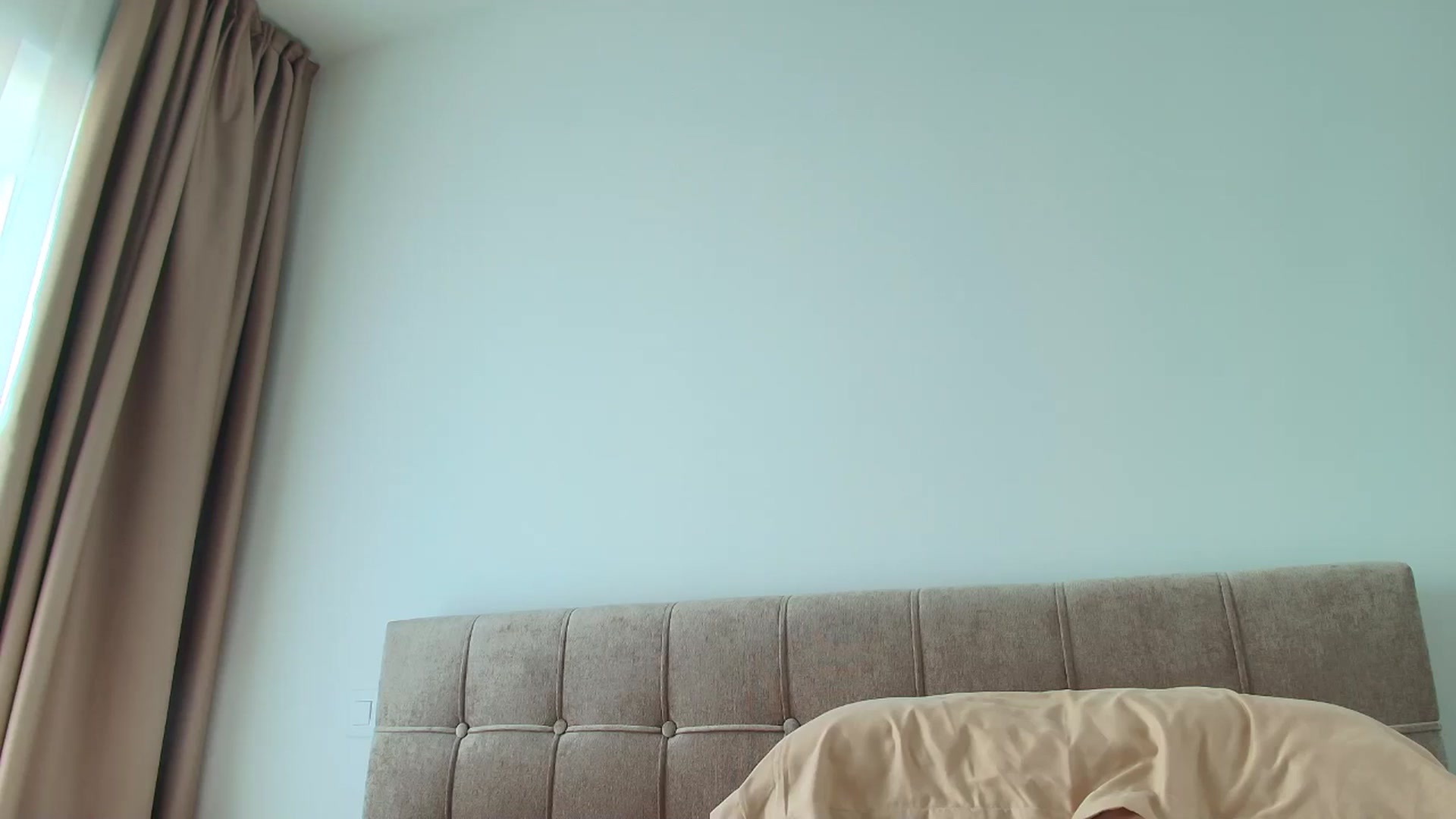 Gallery image thumbnail from Anayys's myfreecams stream on, 08/29/2025, 15:10 image 17 of 20
