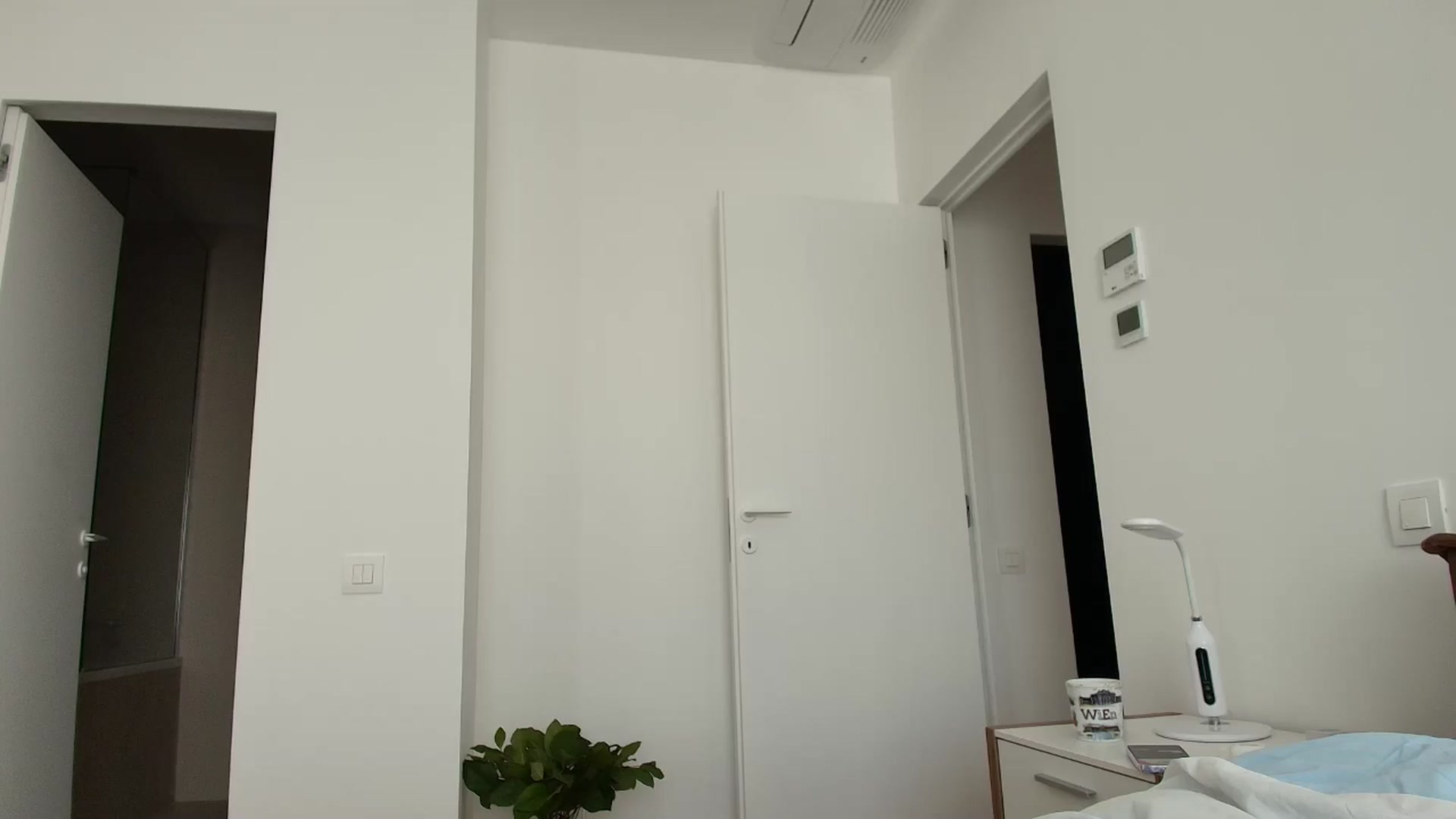 Gallery image thumbnail from Anayys's myfreecams stream on, 09/24/2025, 11:42 image 9 of 20