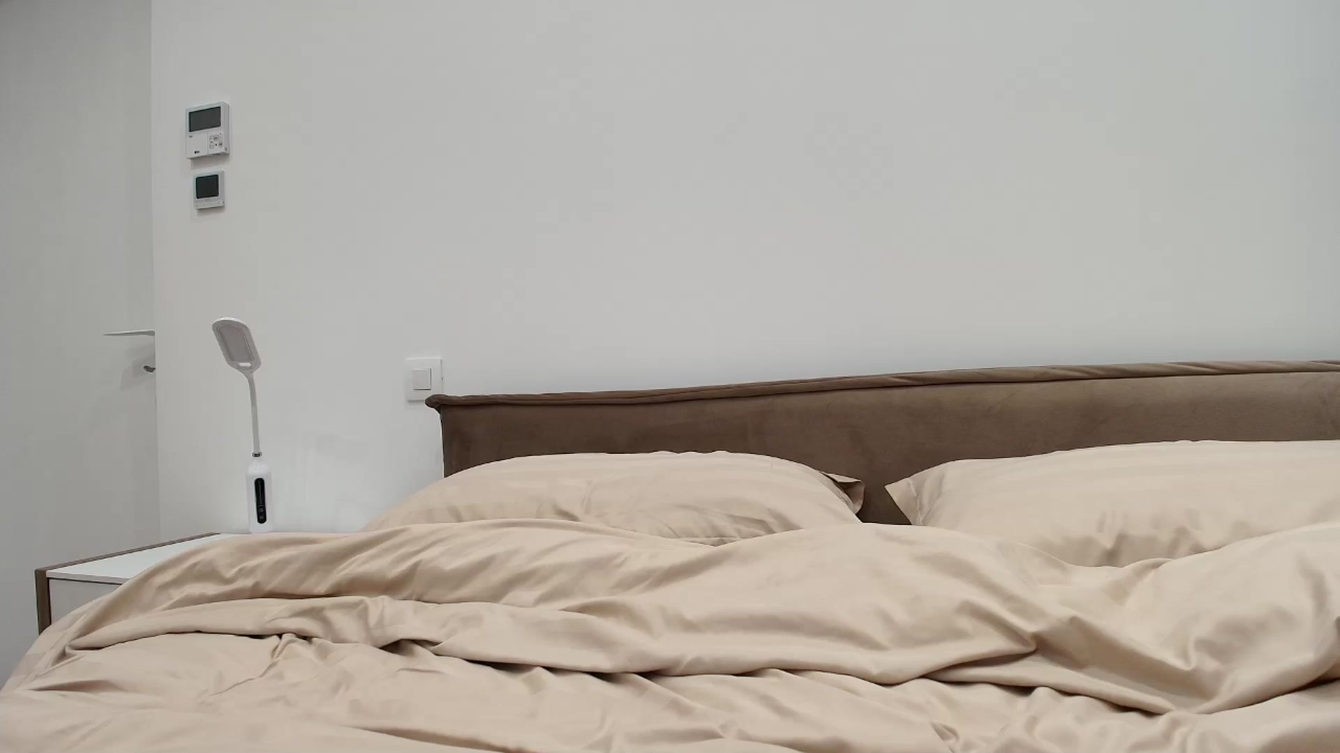 Gallery image thumbnail from Anayys's myfreecams stream on, 10/15/2025, 16:10 image 3 of 20