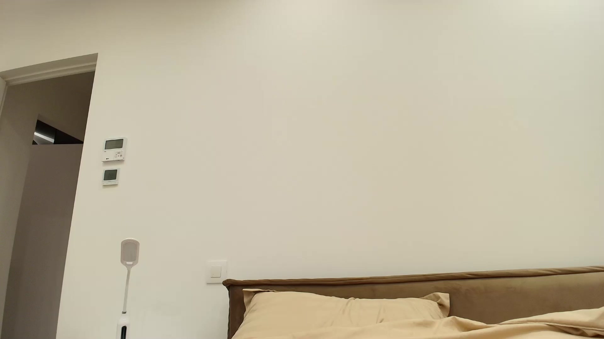 Gallery image thumbnail from Anayys's myfreecams stream on, 10/17/2025, 19:20 image 1 of 20