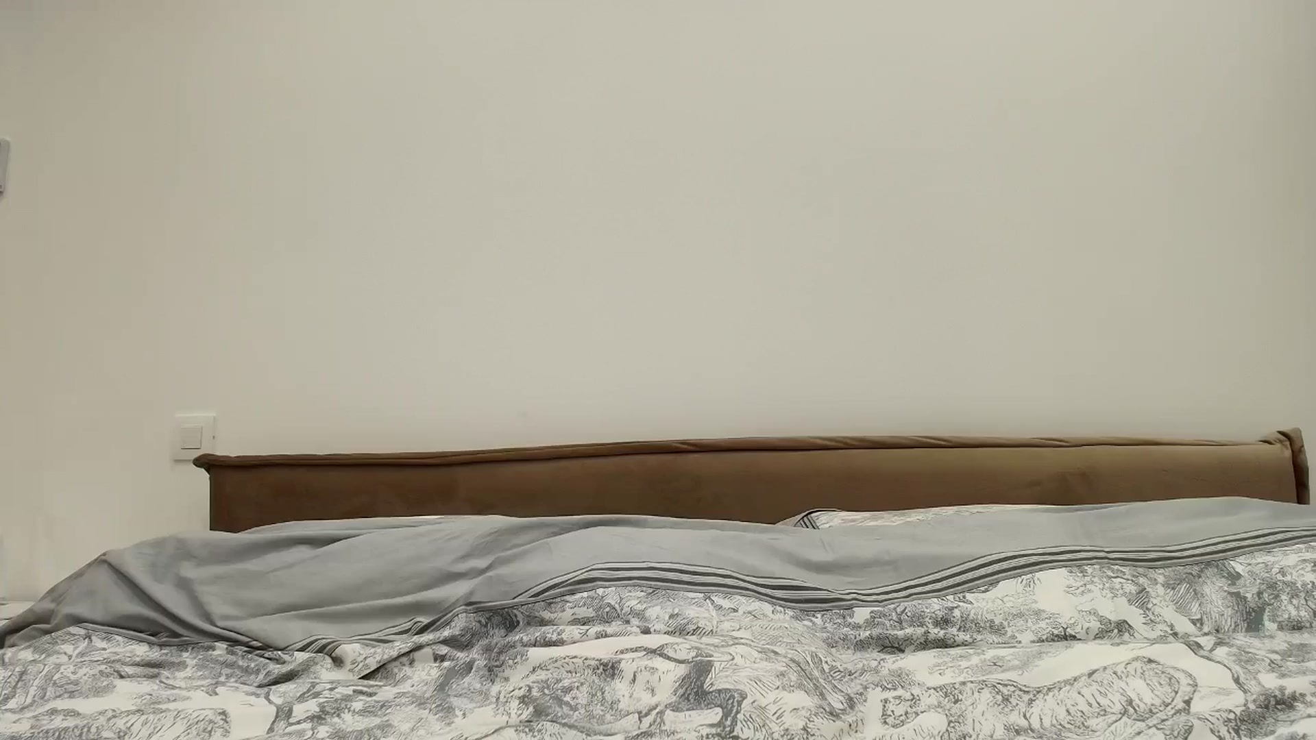 Gallery image thumbnail from Anayys's myfreecams stream on, 11/09/2025, 17:00 image 14 of 20
