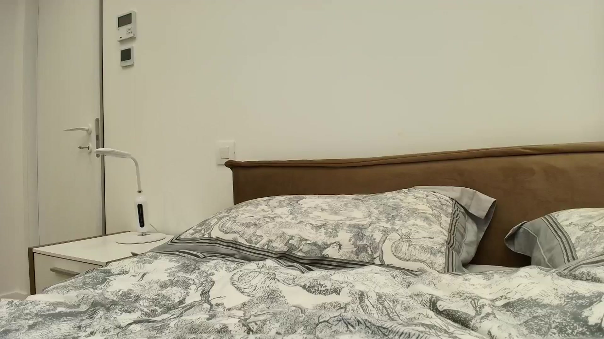 Gallery image thumbnail from Anayys's myfreecams stream on, 11/18/2025, 18:46 image 14 of 20