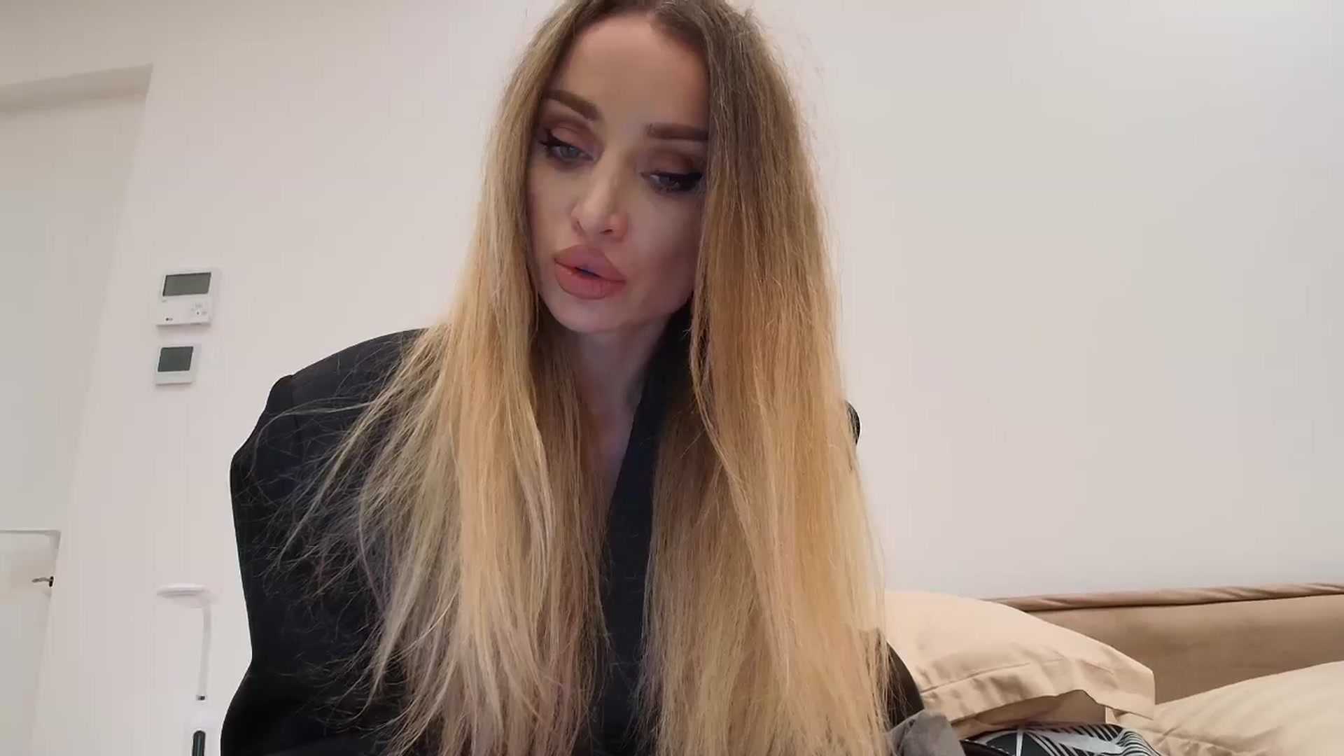 Gallery image thumbnail from Anayys's myfreecams stream on, 11/20/2025, 18:48 image 20 of 20