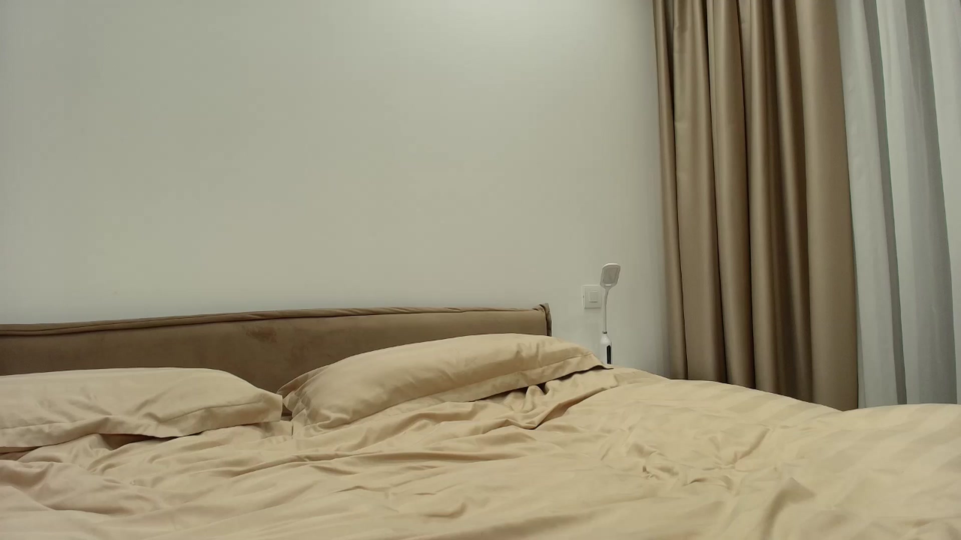 Gallery image thumbnail from Anayys's myfreecams stream on, 11/29/2025, 18:54 image 19 of 20
