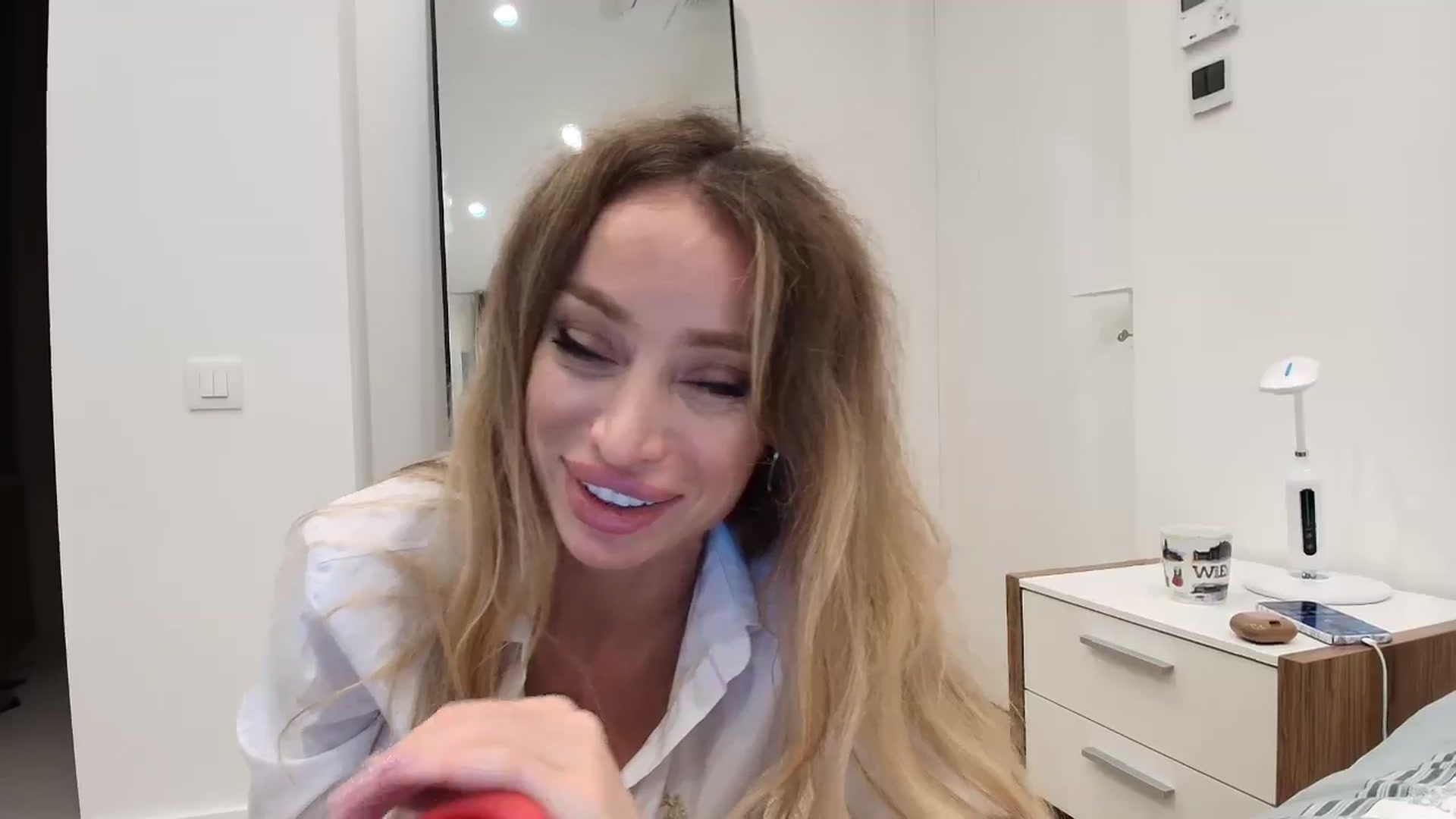 Gallery image thumbnail from Anayys's myfreecams stream on, 12/02/2025, 23:24 image 17 of 20