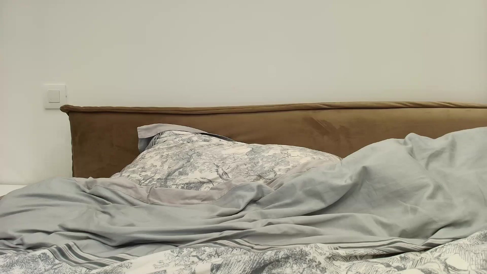 Gallery image thumbnail from Anayys's myfreecams stream on, 12/20/2025, 16:05 image 17 of 20