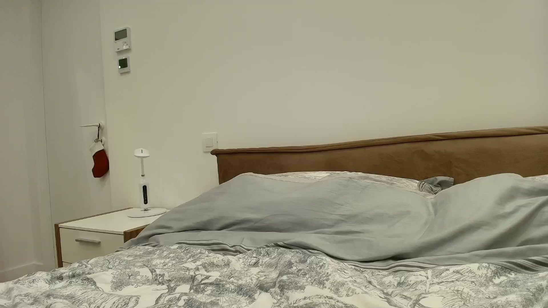 Gallery image thumbnail from Anayys's myfreecams stream on, 12/20/2025, 23:21 image 7 of 20