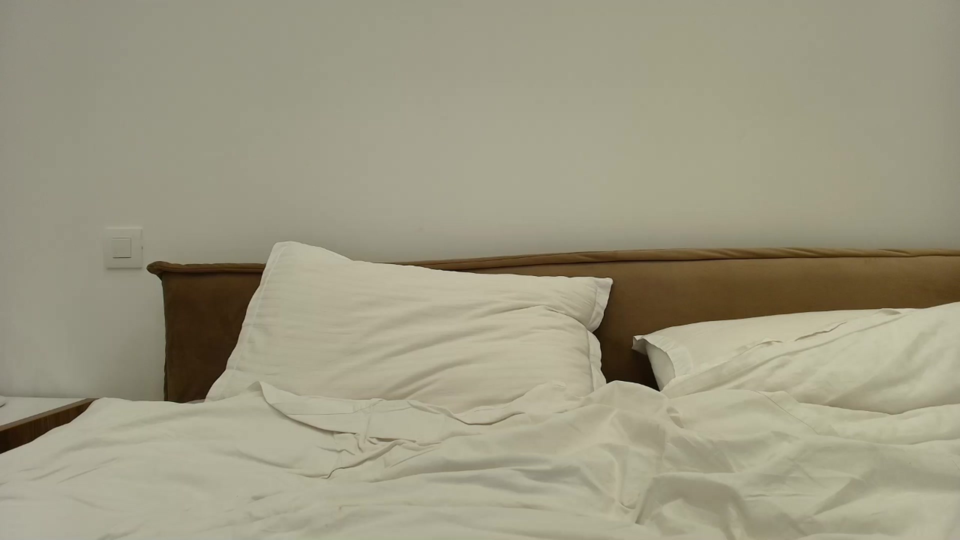 Gallery image thumbnail from Anayys's myfreecams stream on, 01/08/2026, 24:01 image 5 of 20