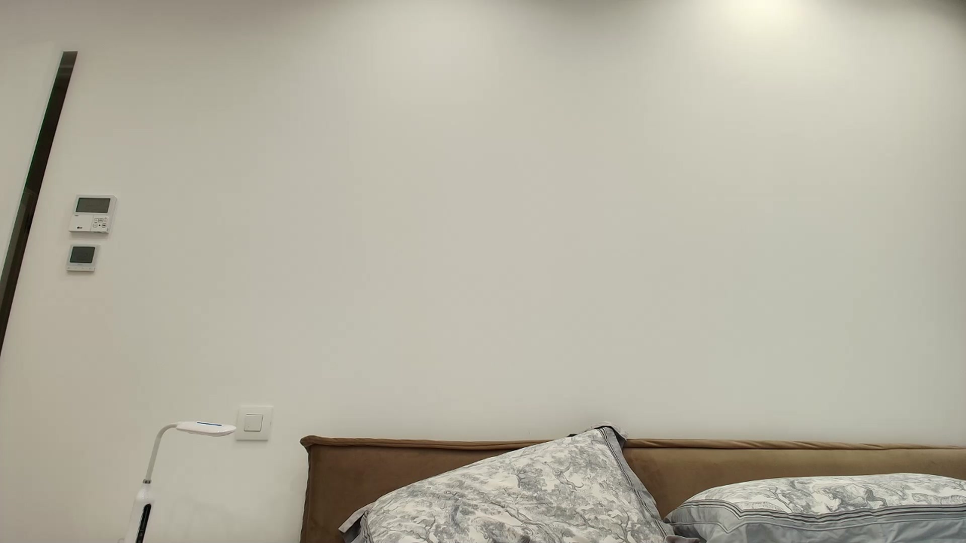 Gallery image thumbnail from Anayys's myfreecams stream on, 01/27/2026, 15:01 image 9 of 20