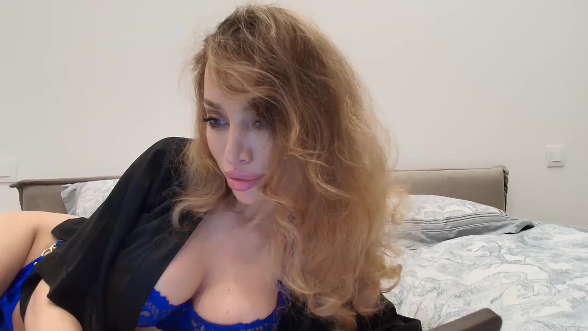 Gallery image thumbnail from Anayys's myfreecams stream on, 02/02/2026, 22:29 image 17 of 20