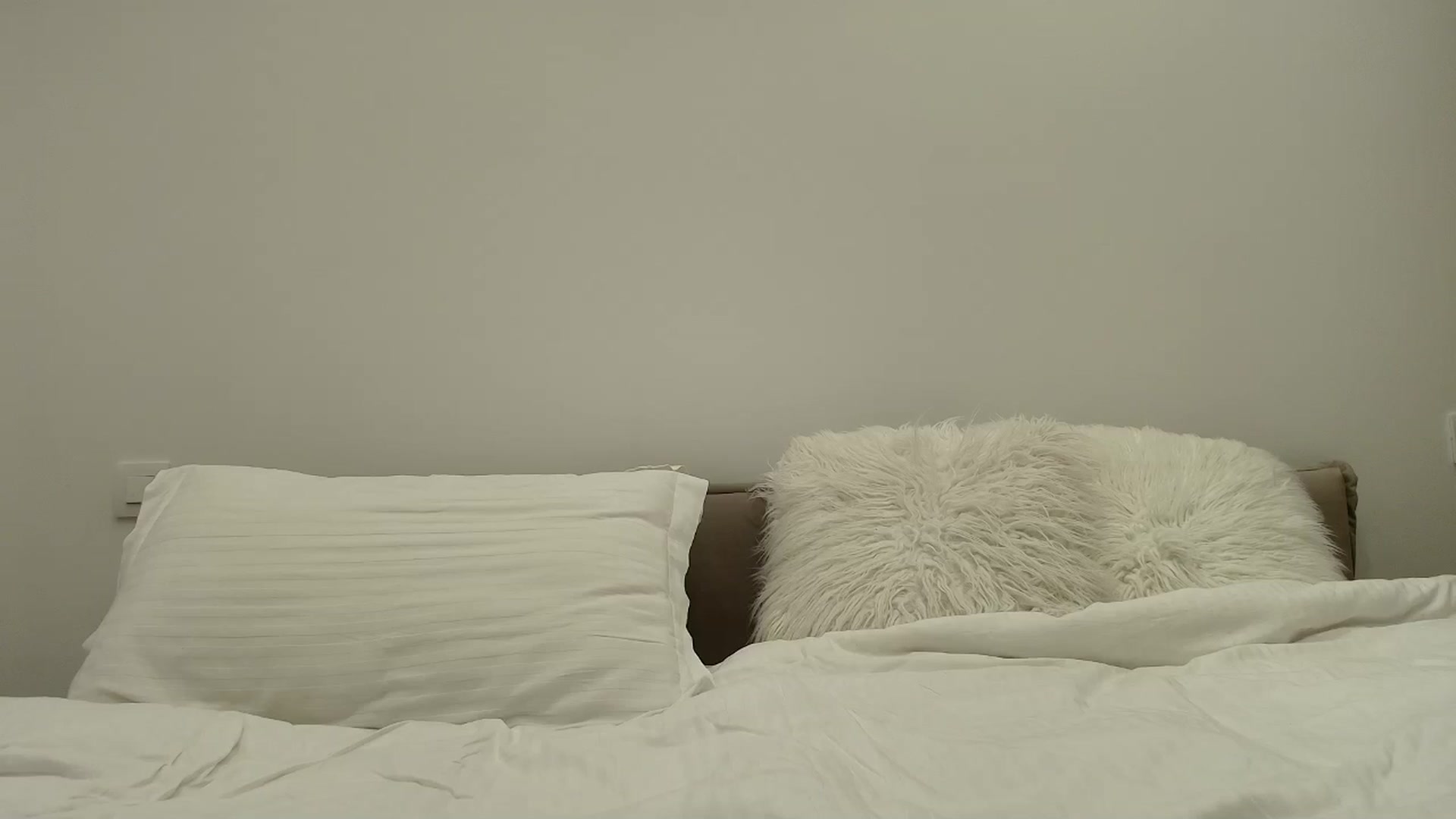 Gallery image thumbnail from Anayys's myfreecams stream on, 02/25/2026, 20:28 image 10 of 20