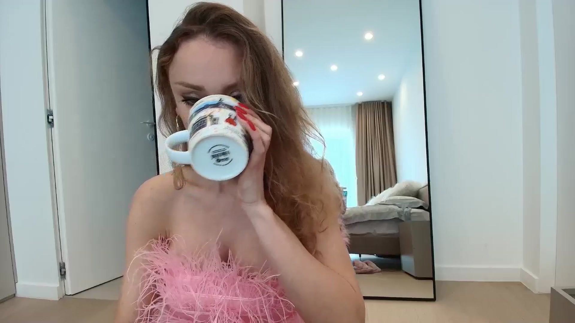 Gallery image thumbnail from Anayys's myfreecams stream on, 03/03/2026, 09:16 image 20 of 20