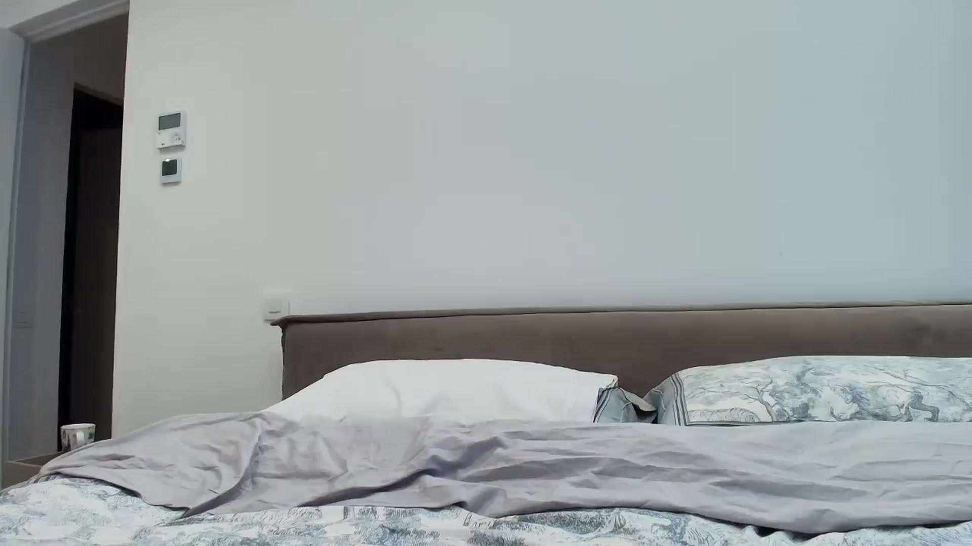 Gallery image thumbnail from Anayys's myfreecams stream on, 04/13/2026, 16:50 image 12 of 20