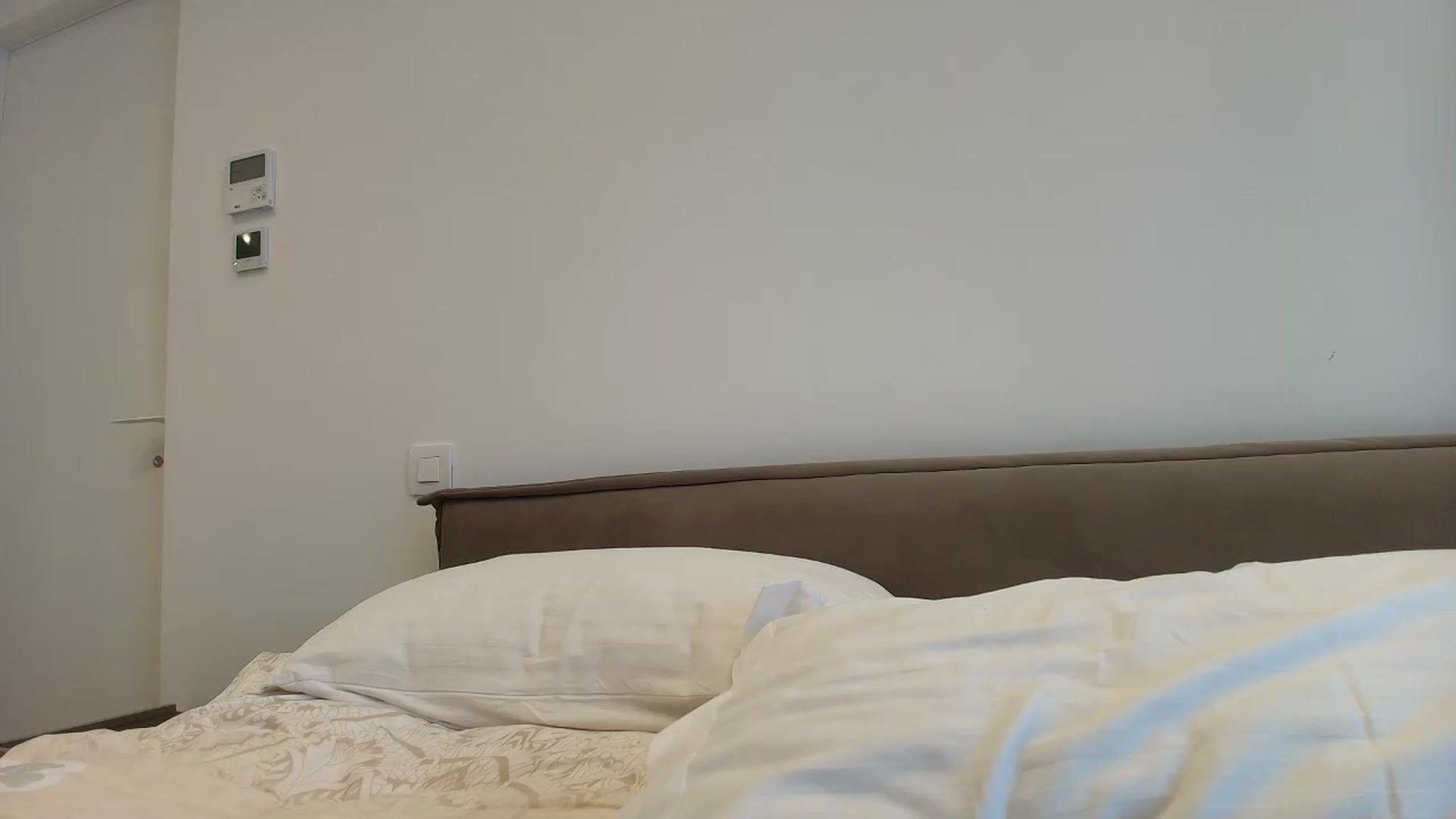 Gallery image thumbnail from Anayys's myfreecams stream on, 05/15/2026, 15:50 image 17 of 20