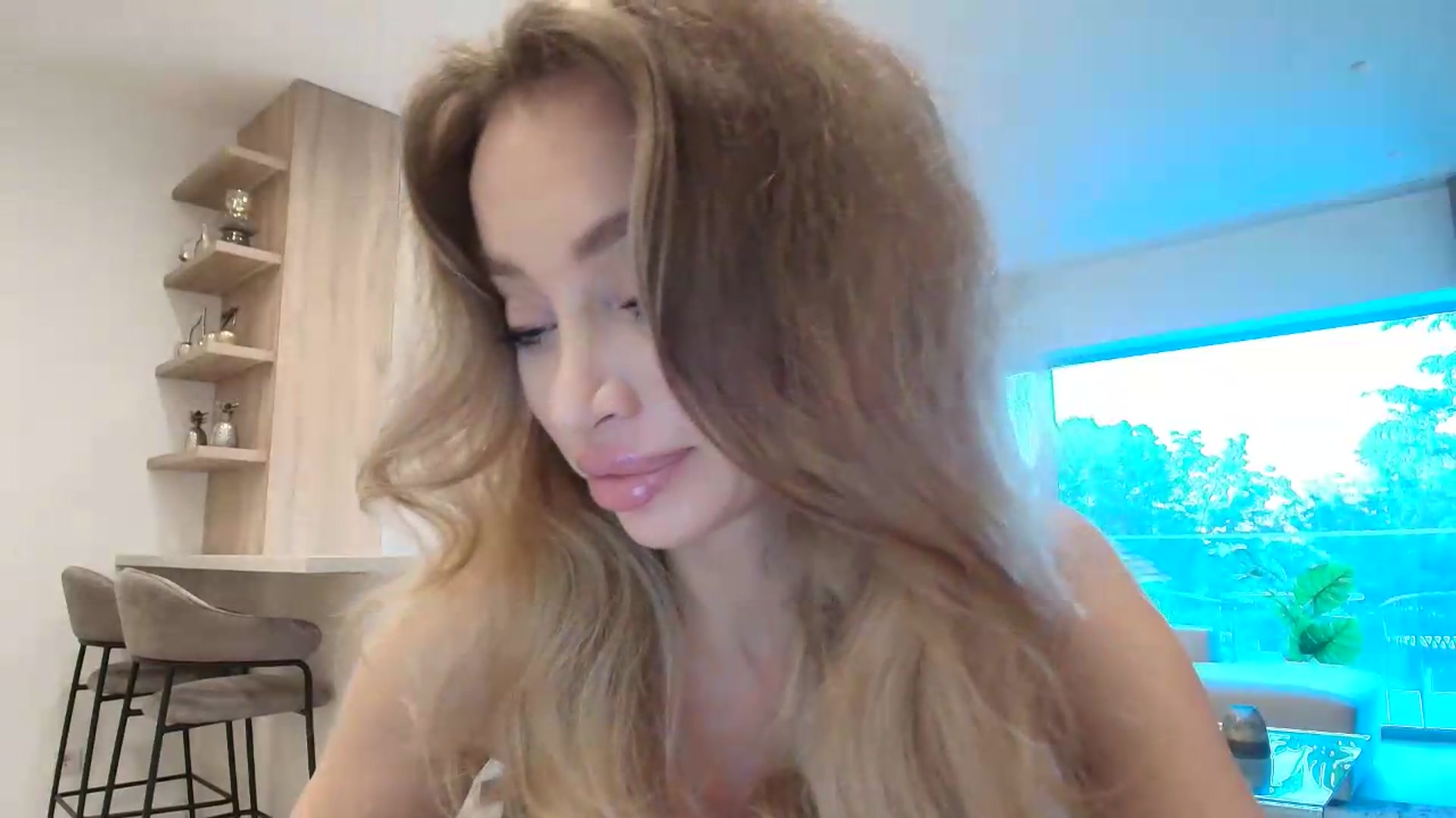 Gallery image thumbnail from Anayys's myfreecams stream on, 06/07/2026, 17:52 image 3 of 20